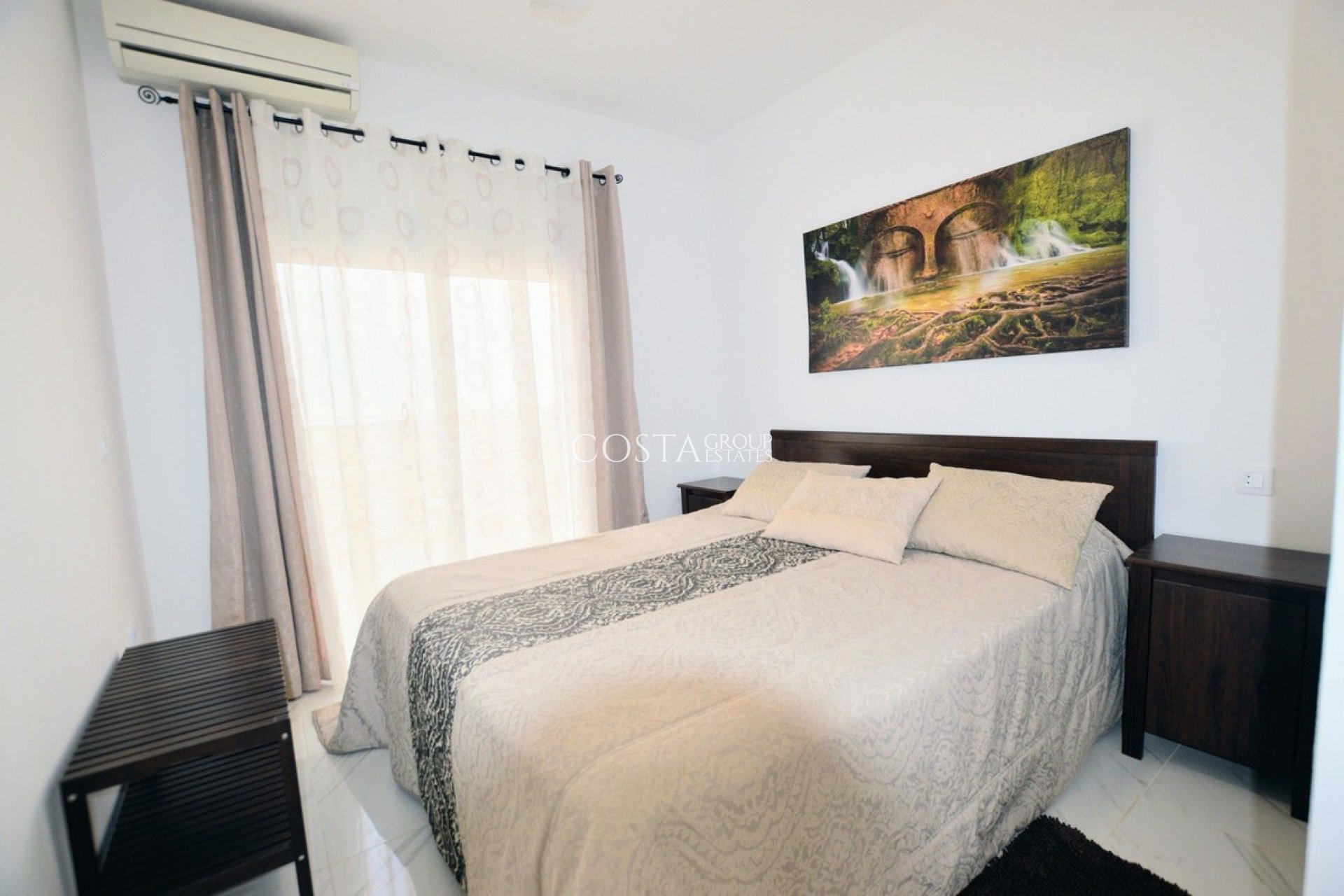 Revente - Villa -
Orihuela Costa - Villamartin