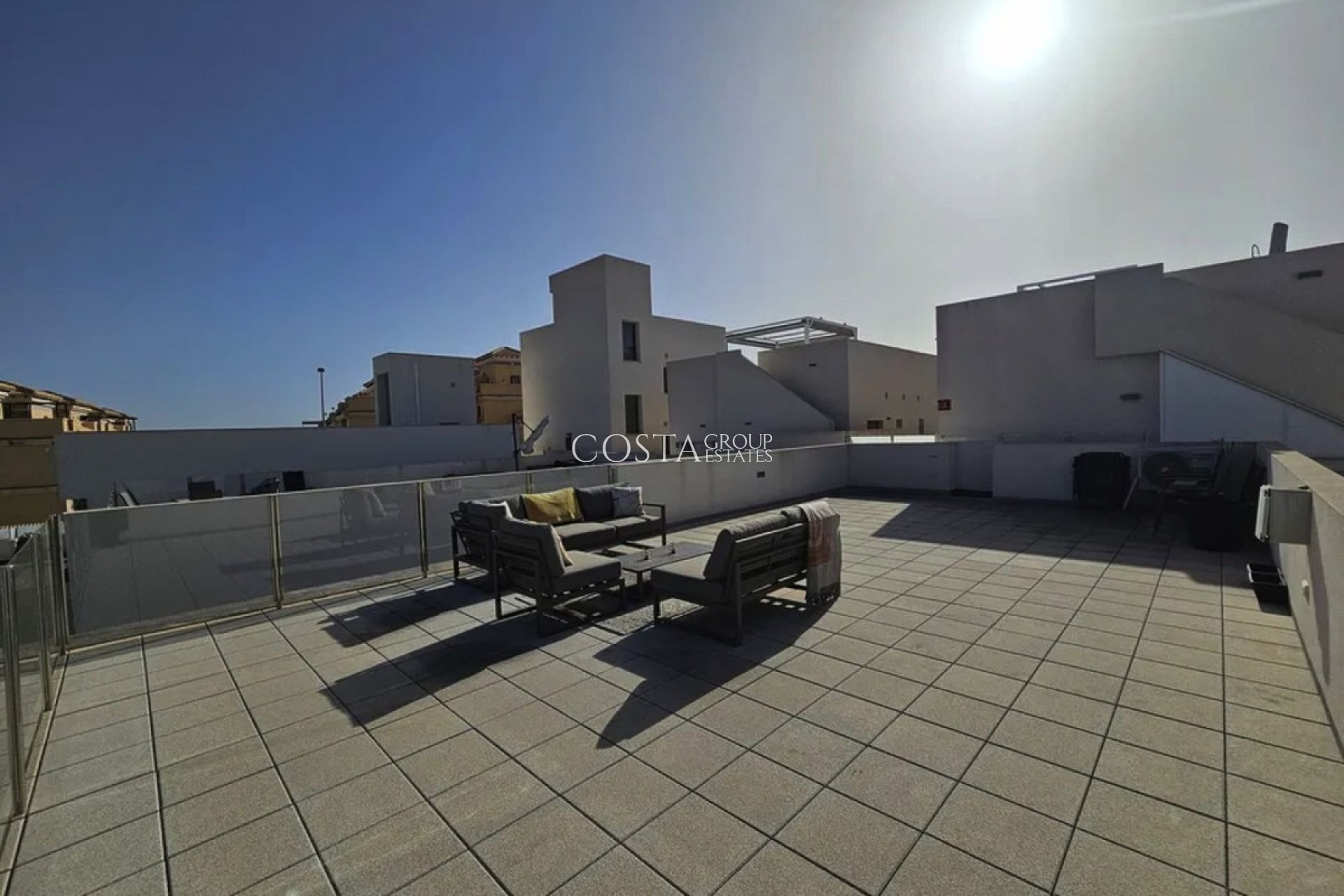 Revente - Villa -
Orihuela Costa - Villamartin