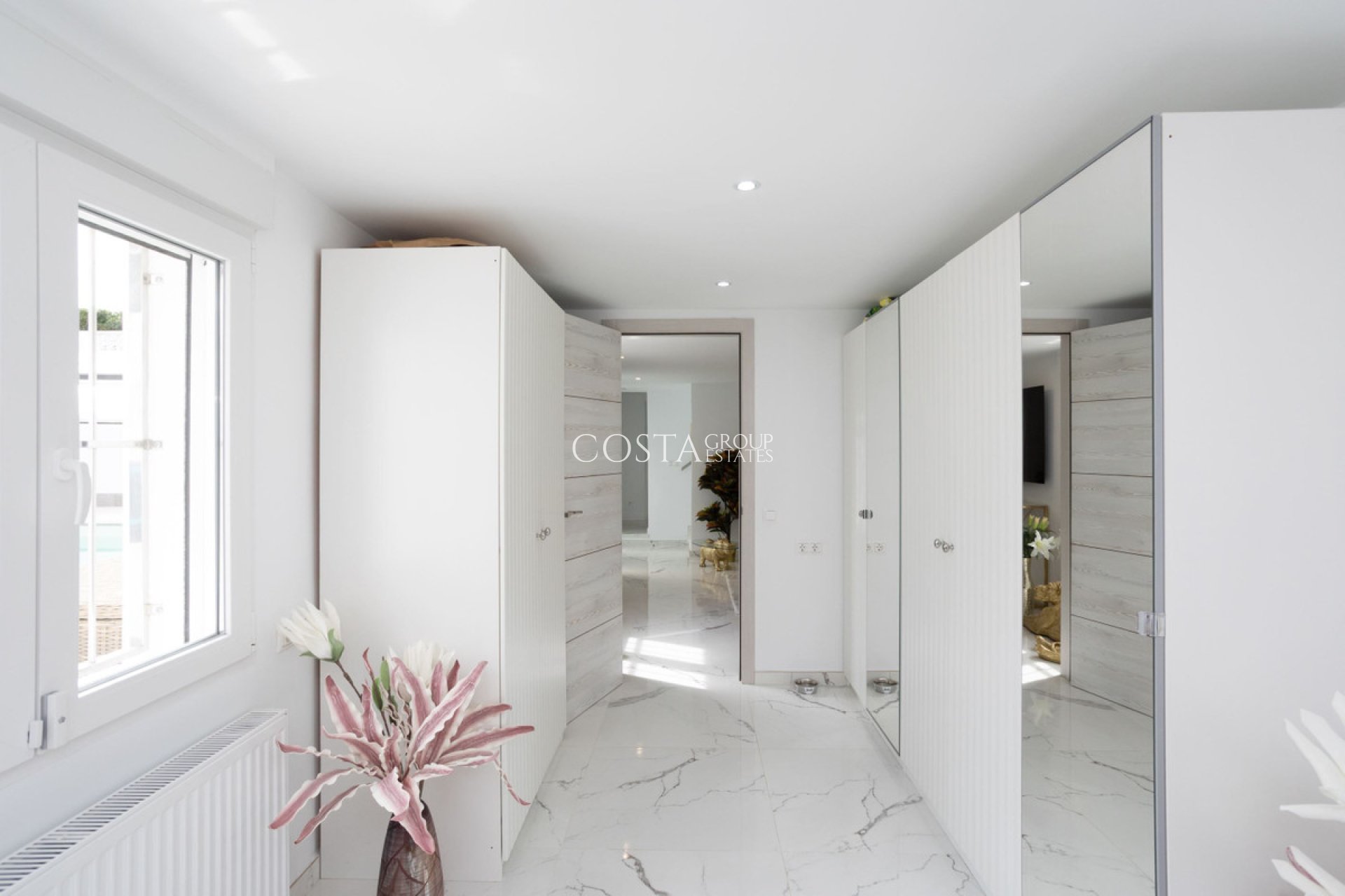 Revente - Villa -
Orihuela Costa - Villamartin