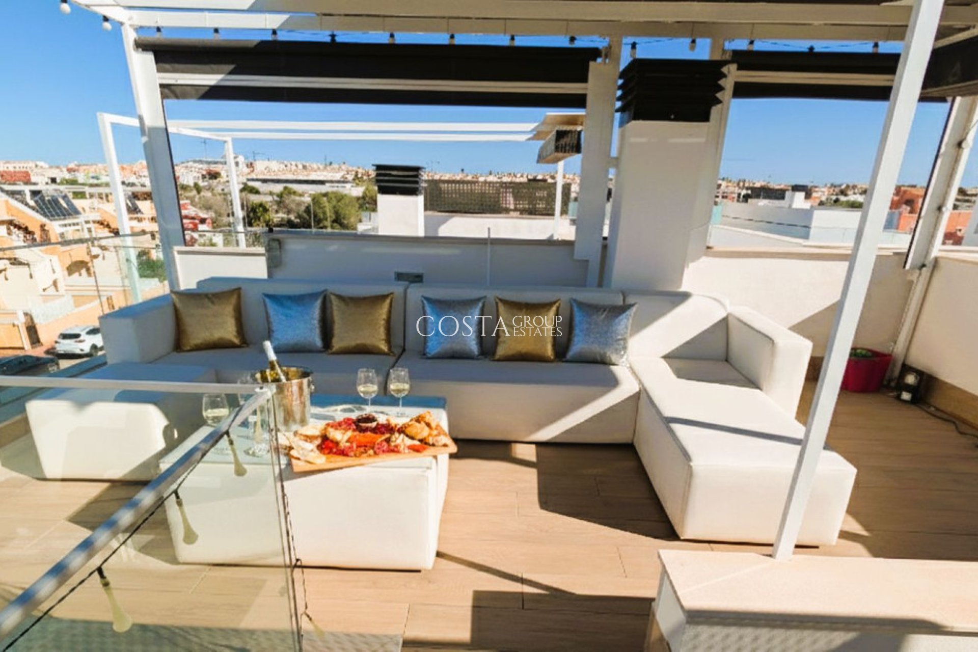 Revente - Villa -
Orihuela Costa - Villamartin