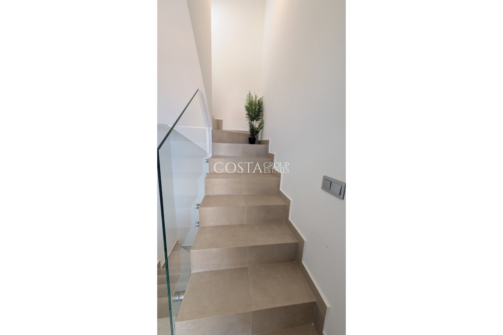 Revente - Villa -
Orihuela Costa - Villamartin