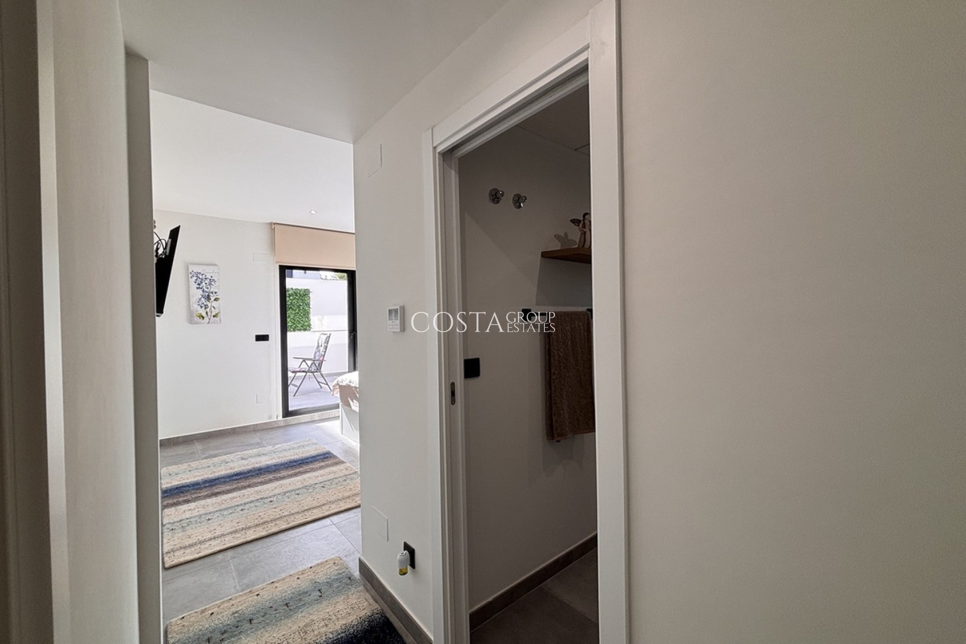 Revente - Villa -
Orihuela Costa - Villamartin