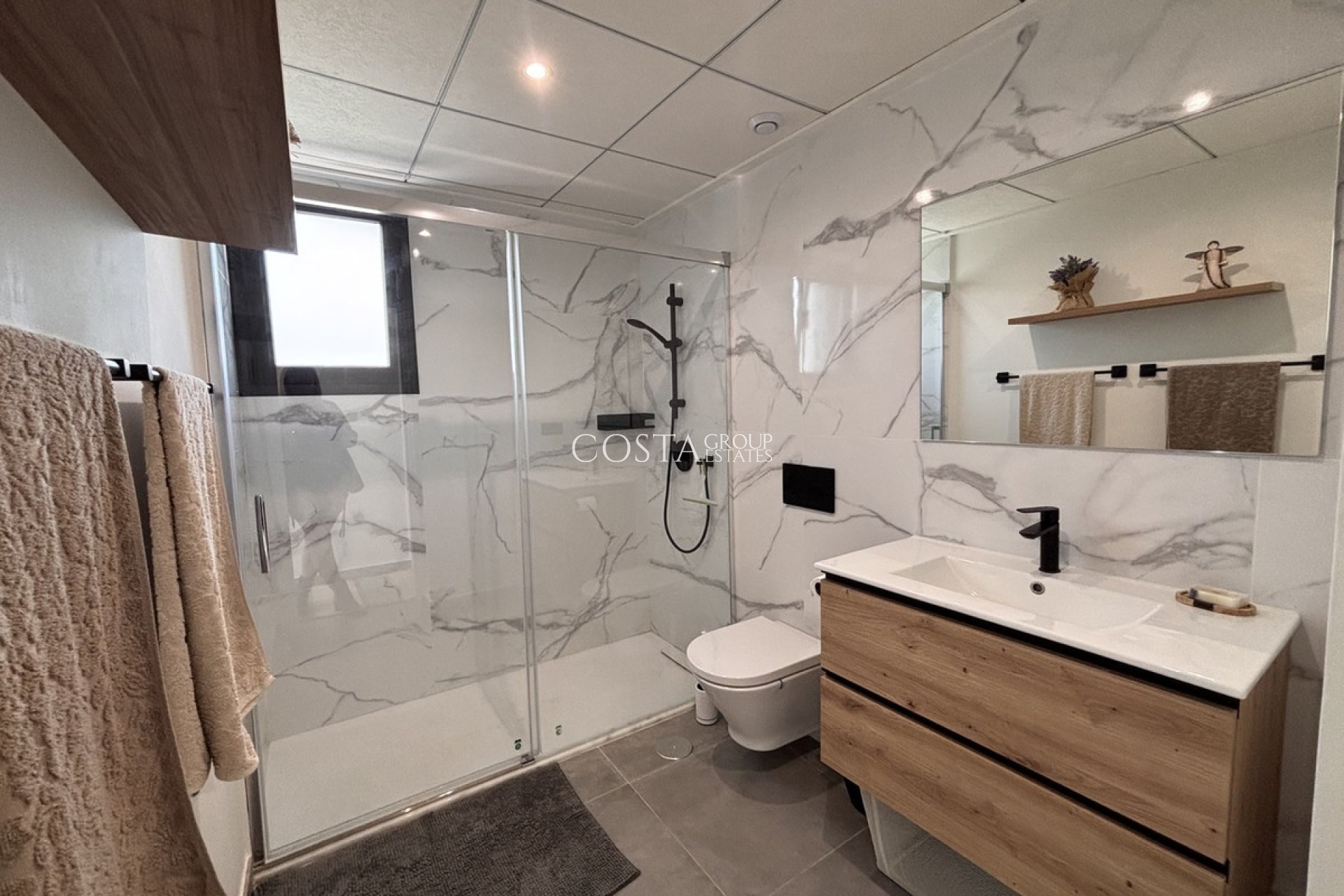 Revente - Villa -
Orihuela Costa - Villamartin