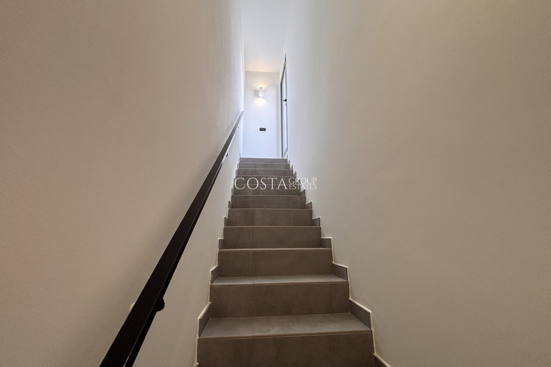 Revente - Villa -
Orihuela Costa - Villamartin