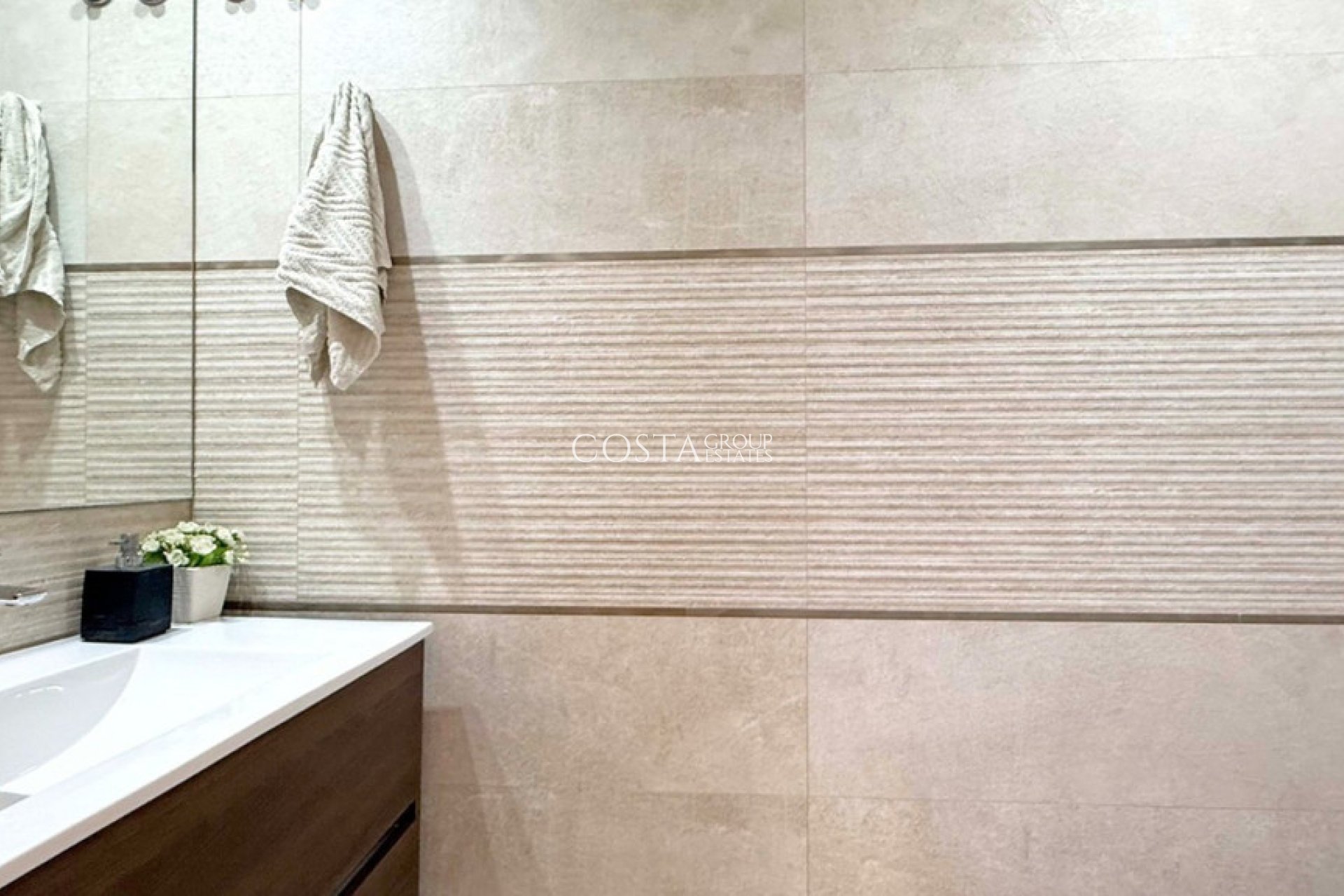 Revente - Villa -
Orihuela Costa - Villamartin