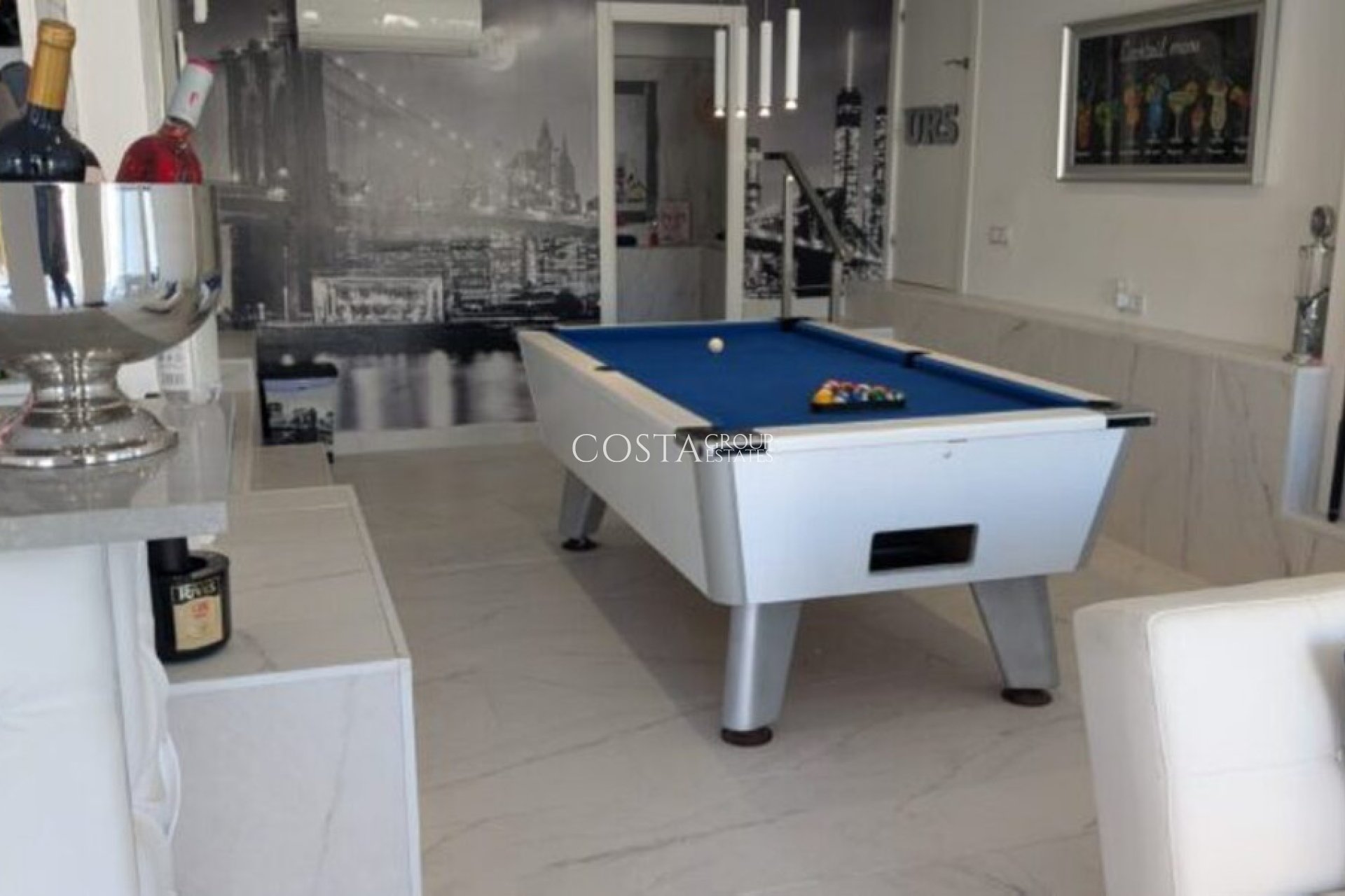 Revente - Villa -
Orihuela Costa - Villamartin