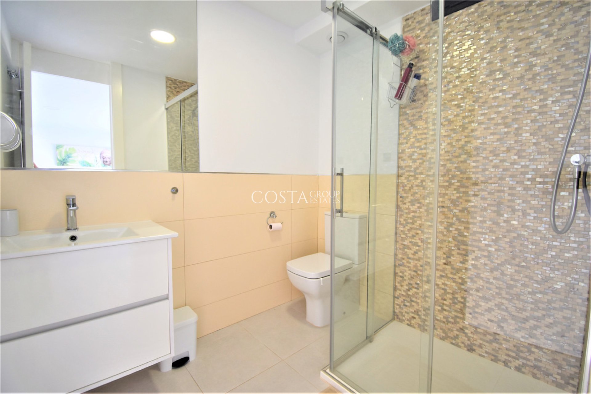 Revente - Villa -
Orihuela Costa - Villamartin