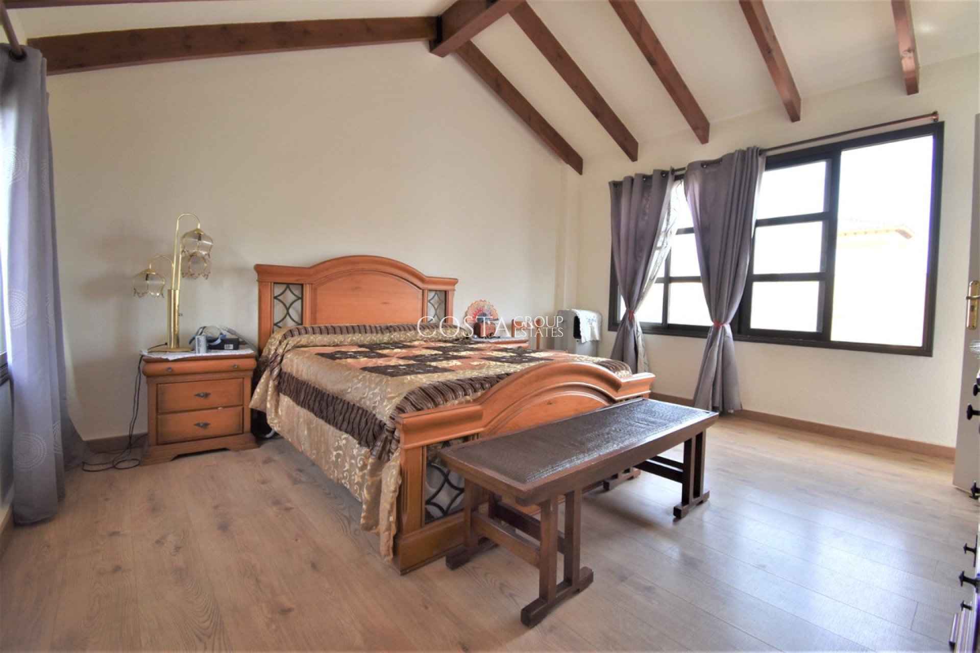 Revente - Villa -
Orihuela Costa - Villamartin