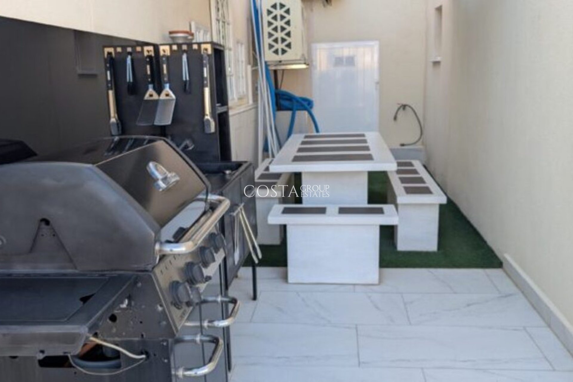 Revente - Villa -
Orihuela Costa - Villamartin