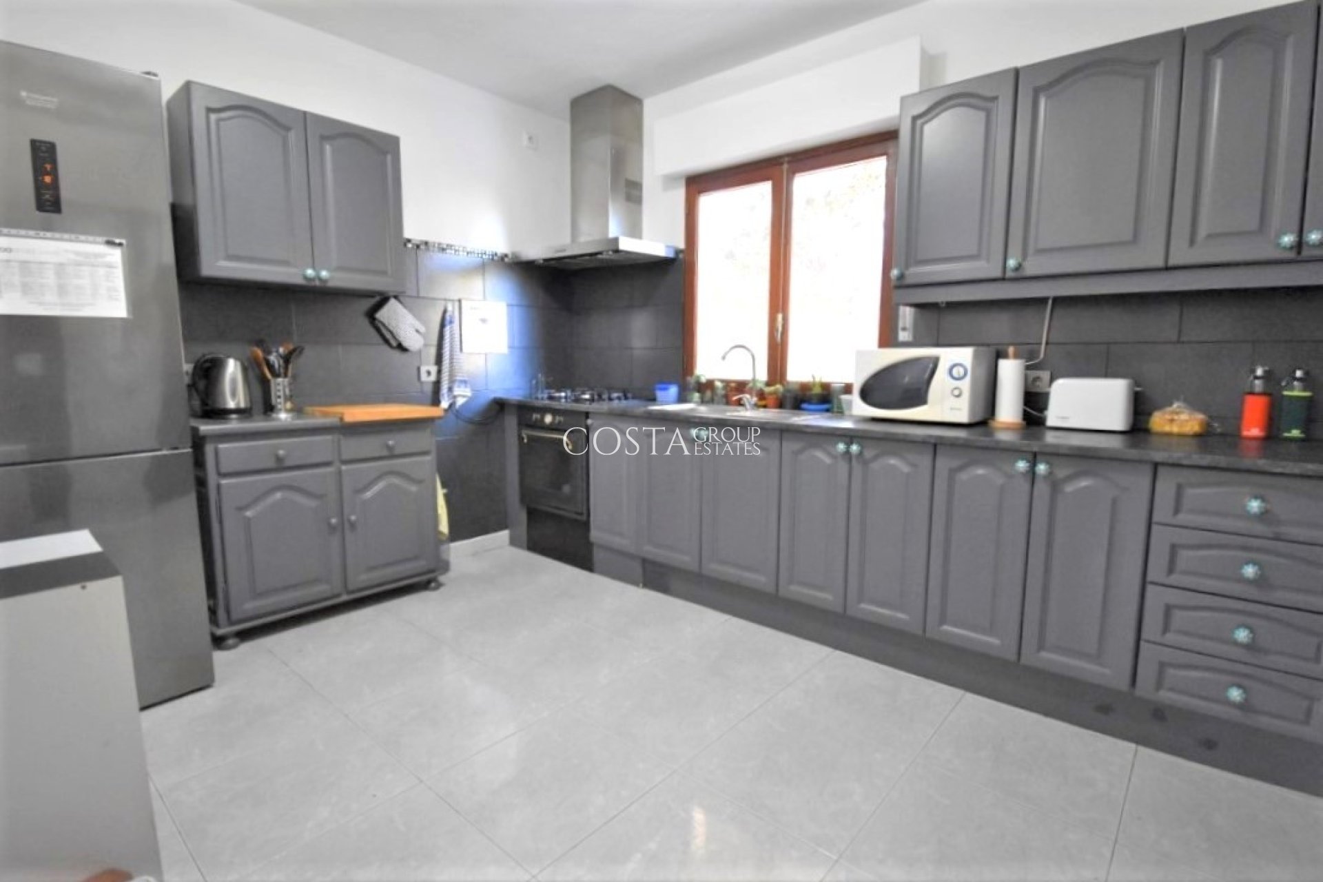 Revente - Villa -
Orihuela Costa - Villamartin