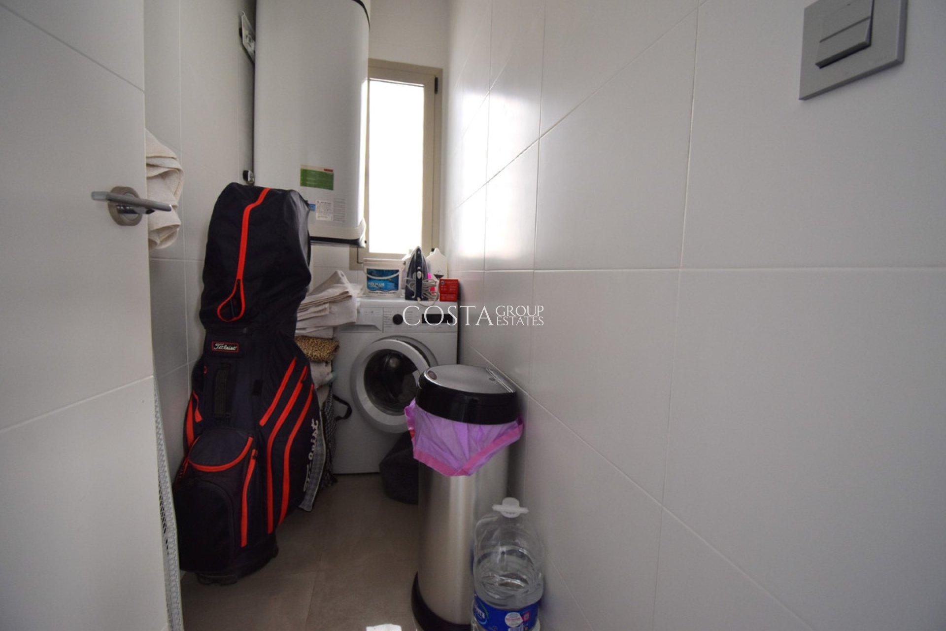 Revente - Villa -
Orihuela Costa - Villamartin