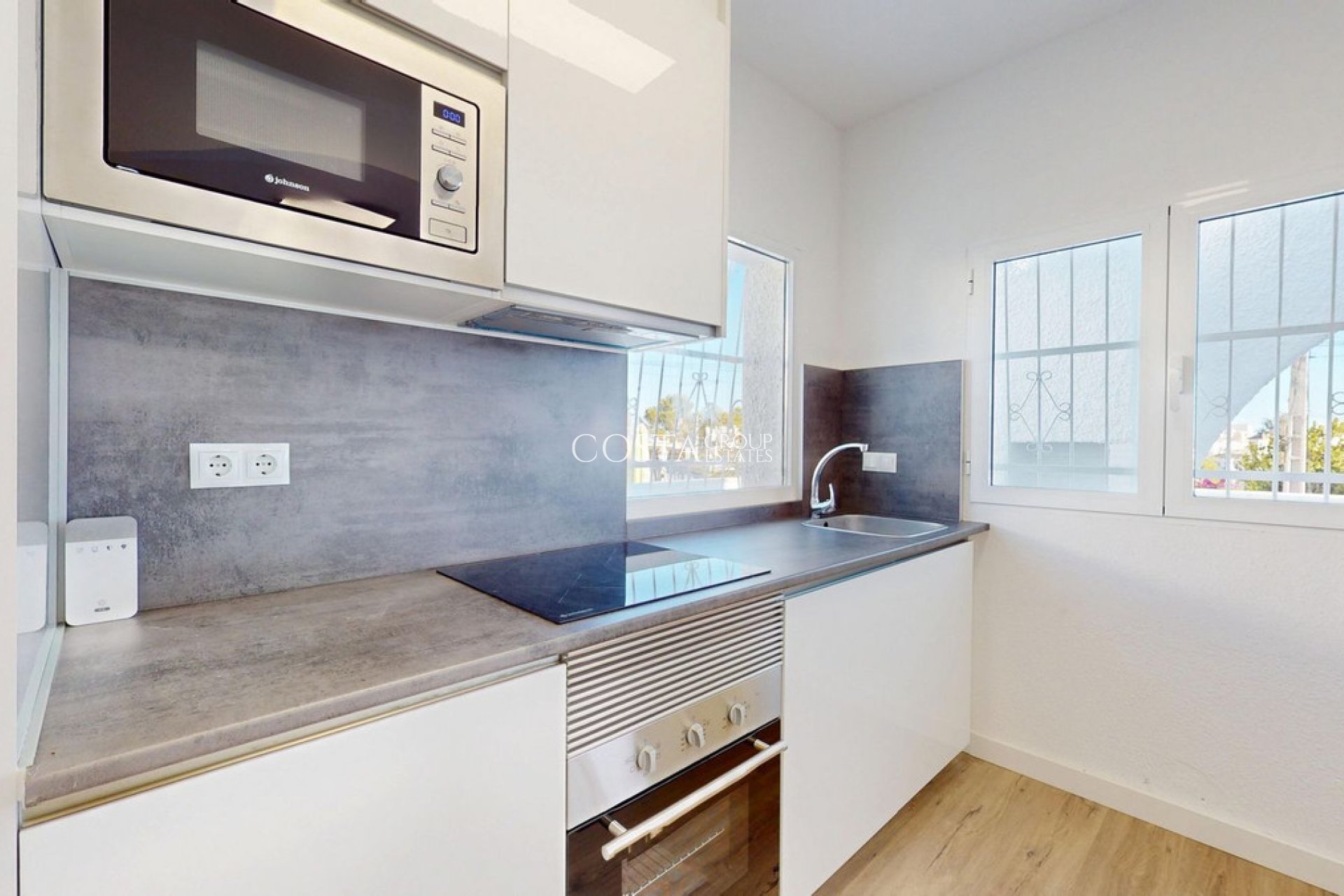 Revente - Villa -
Orihuela Costa - Villamartin