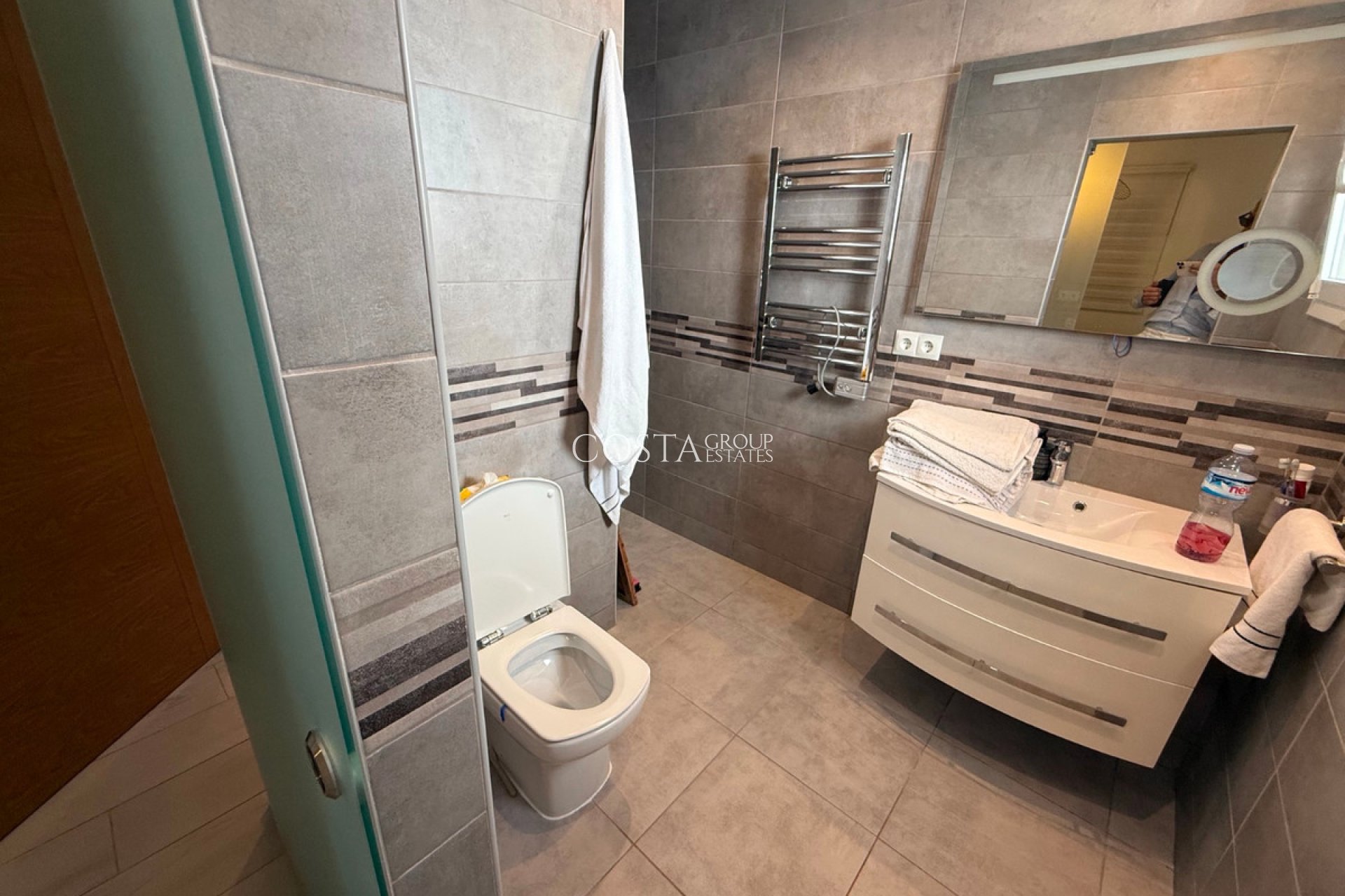 Revente - Villa -
Orihuela Costa - Villamartin