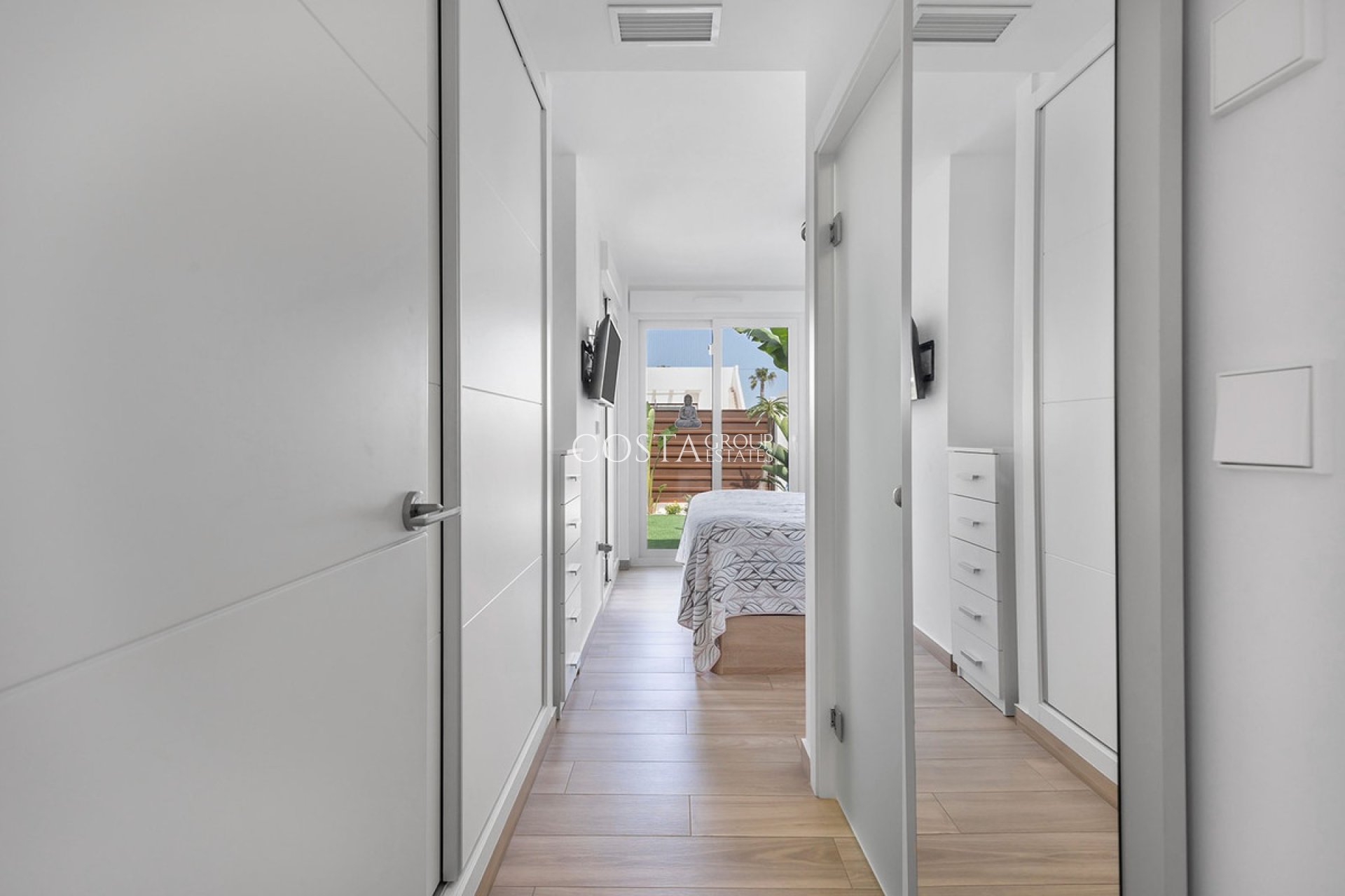 Revente - Villa -
Orihuela Costa - Vista Bella Golf