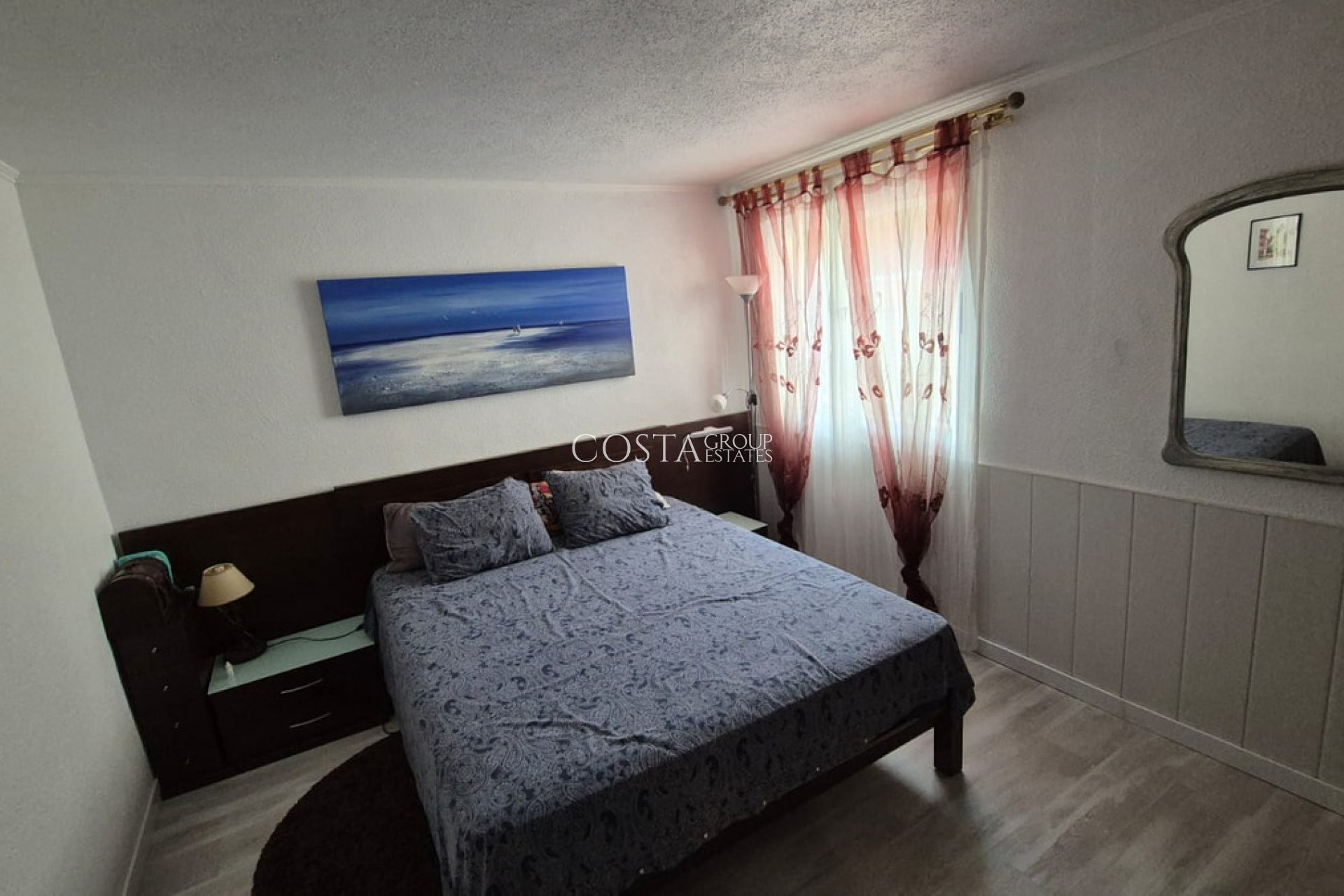 Revente - Villa -
Orihuela Costa