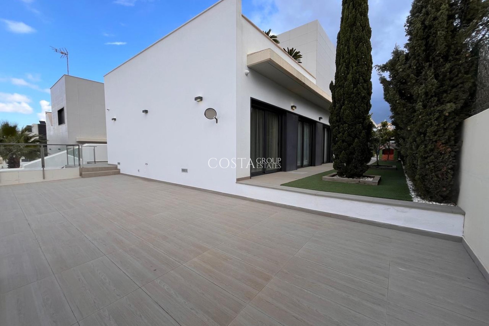Revente - Villa -
Orihuela - Dehesa de Campoamor