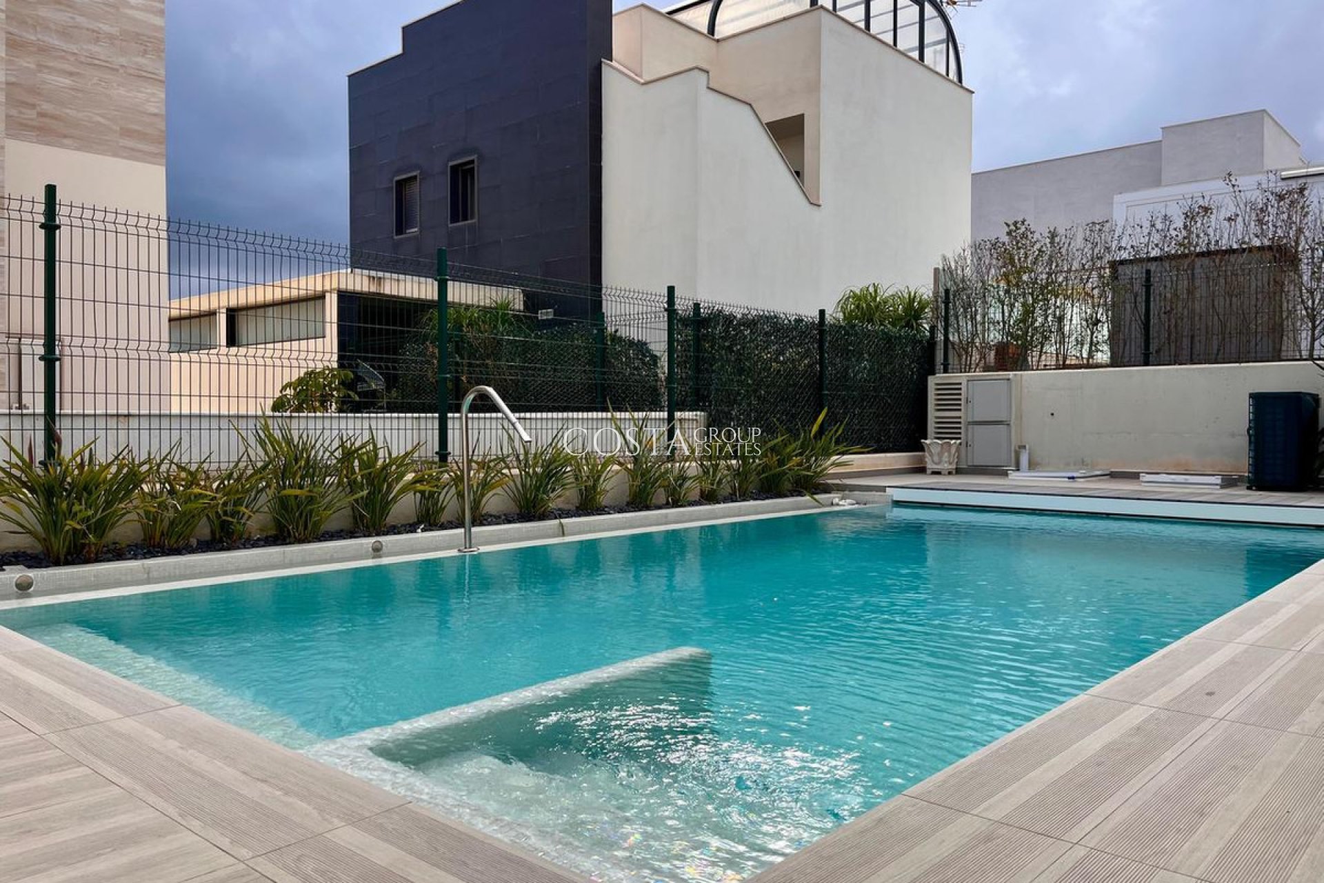 Revente - Villa -
Orihuela - Dehesa de Campoamor