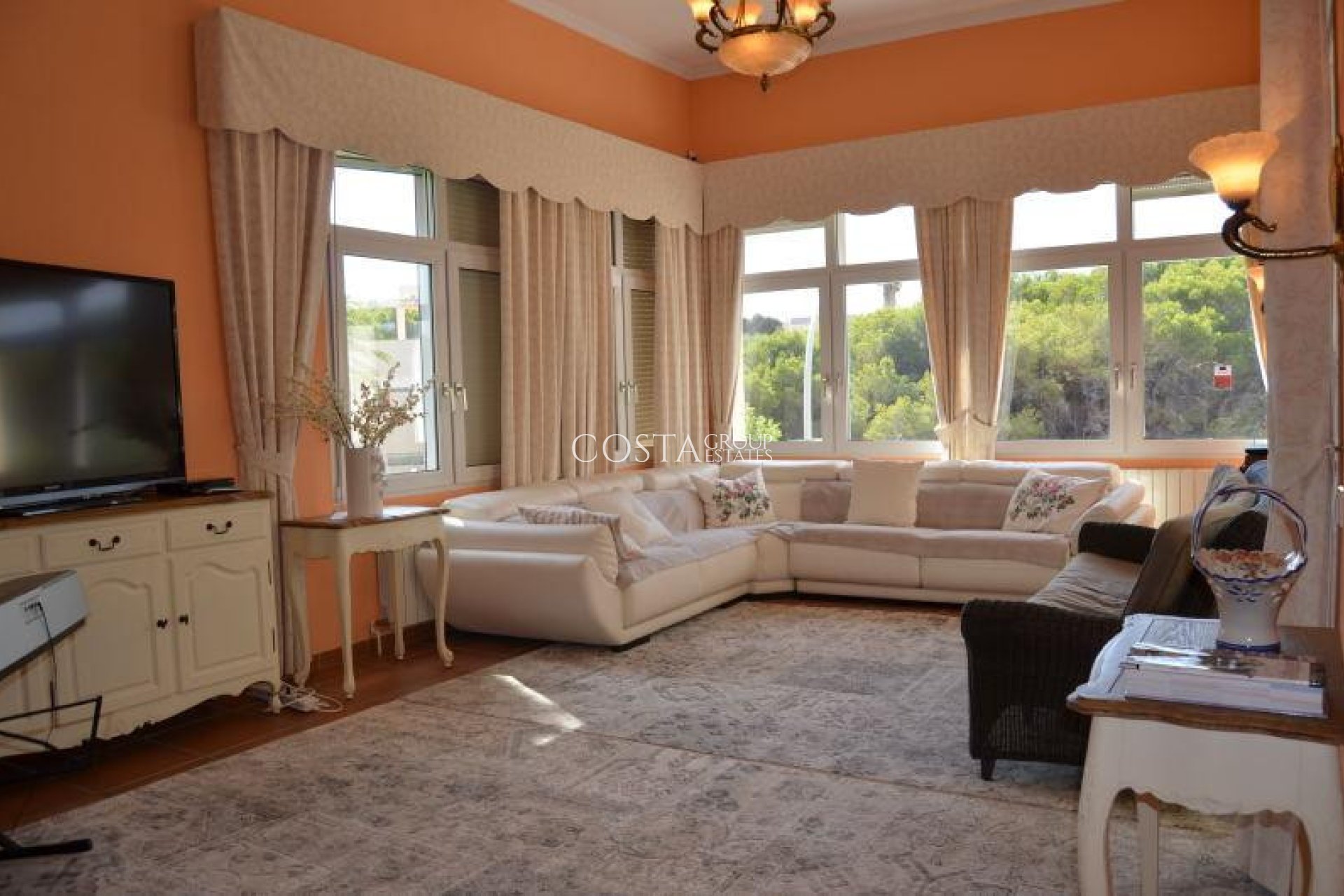 Revente - Villa -
Orihuela - Dehesa de Campoamor