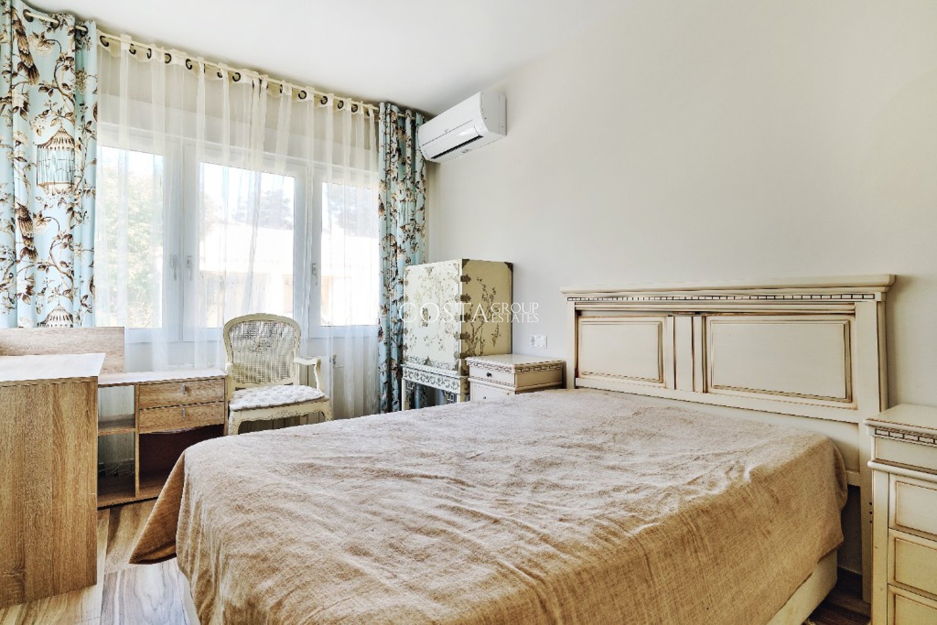 Revente - Villa -
Orihuela - Dehesa de Campoamor