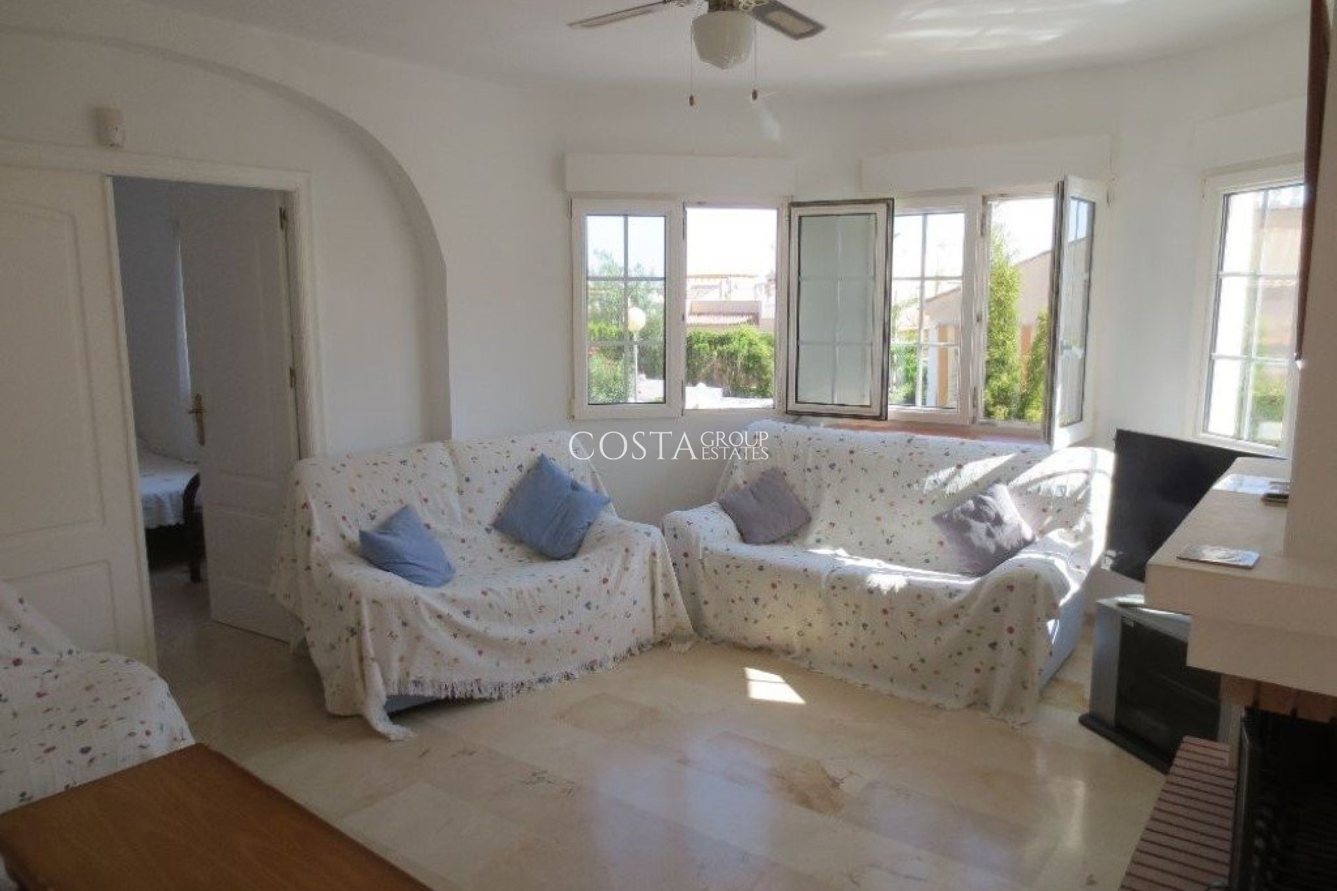 Revente - Villa -
Orihuela - El Galan