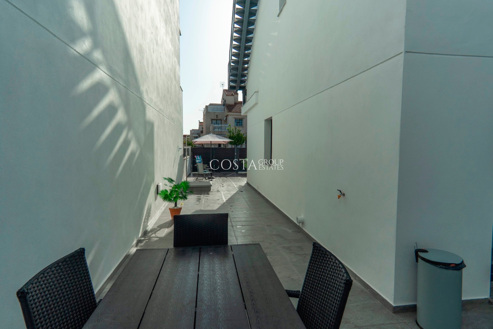 Revente - Villa -
Orihuela - La Florida