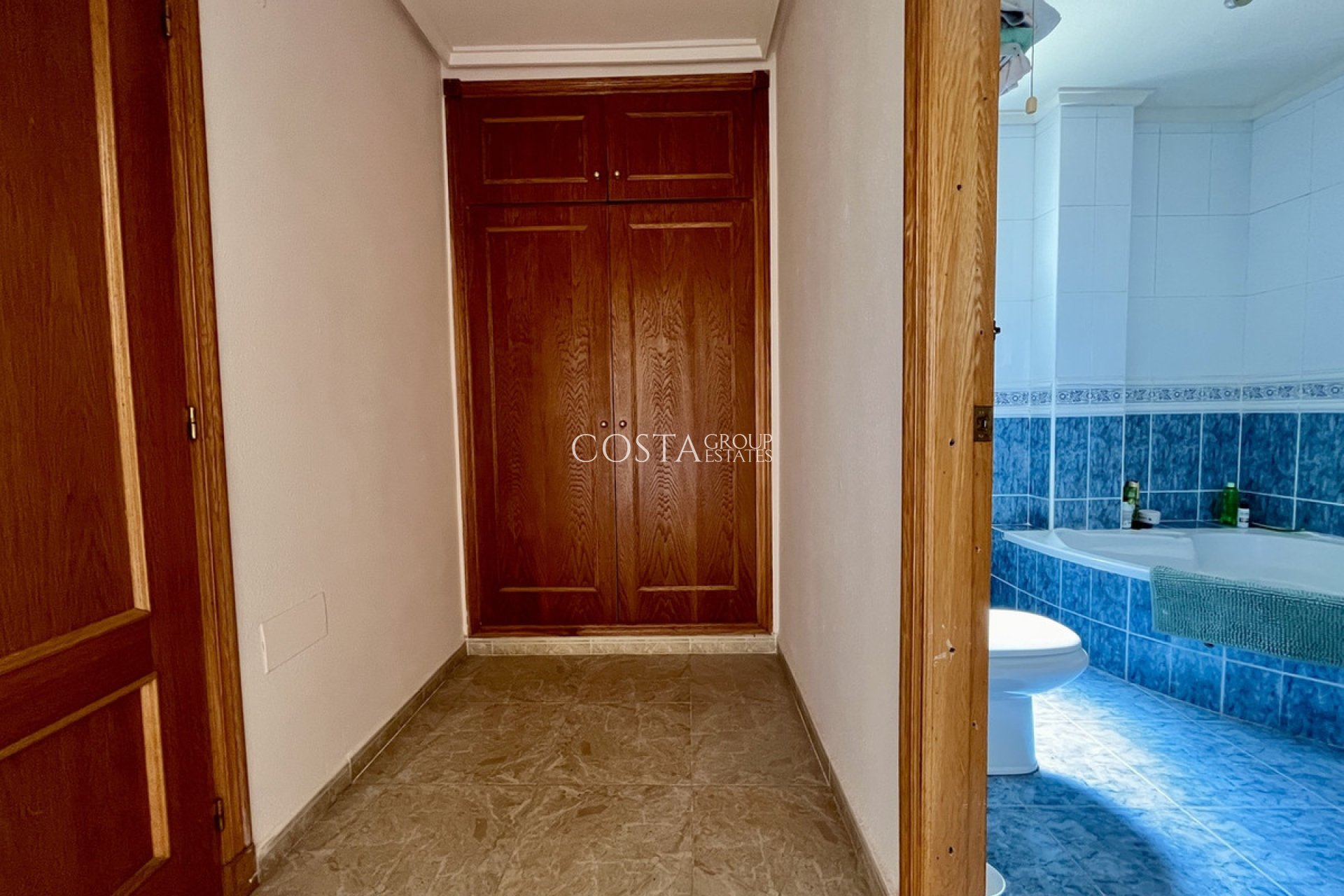 Revente - Villa -
Orihuela - La Zenia