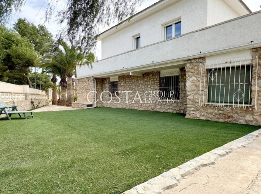 Revente - Villa -
Orihuela - La Zenia