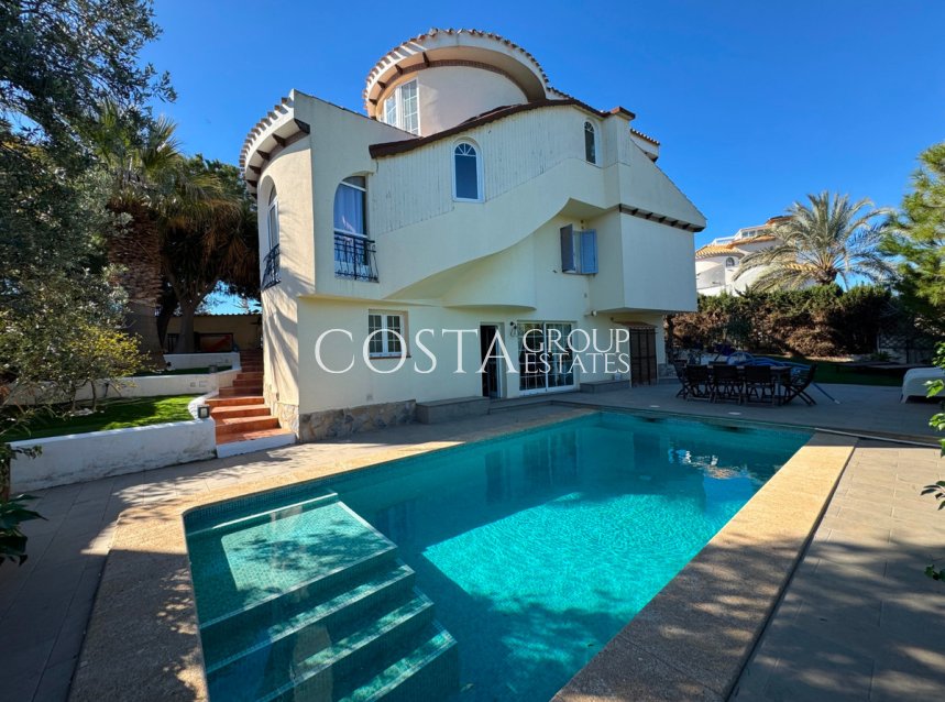 Revente - Villa -
Orihuela - La Zenia
