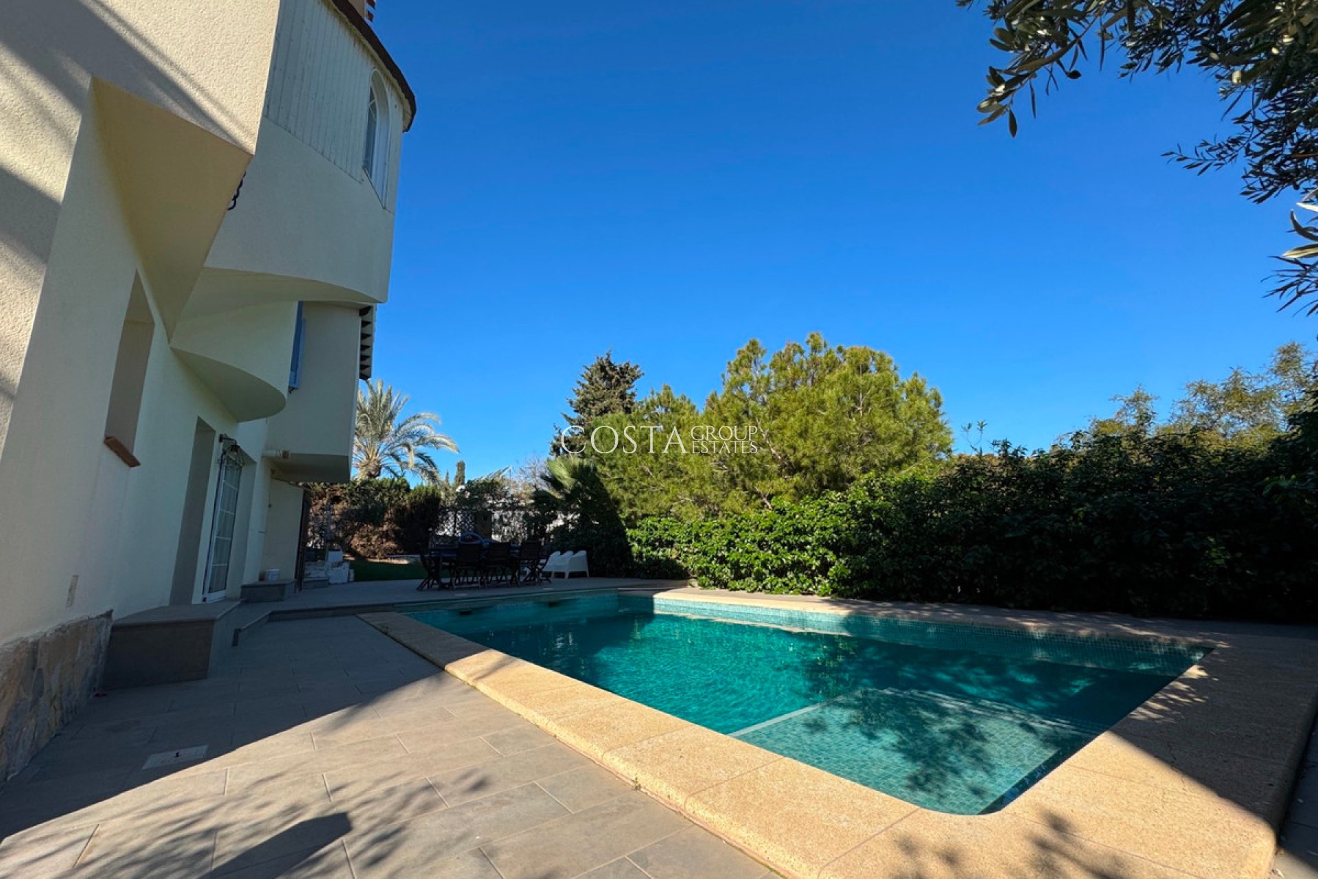 Revente - Villa -
Orihuela - La Zenia