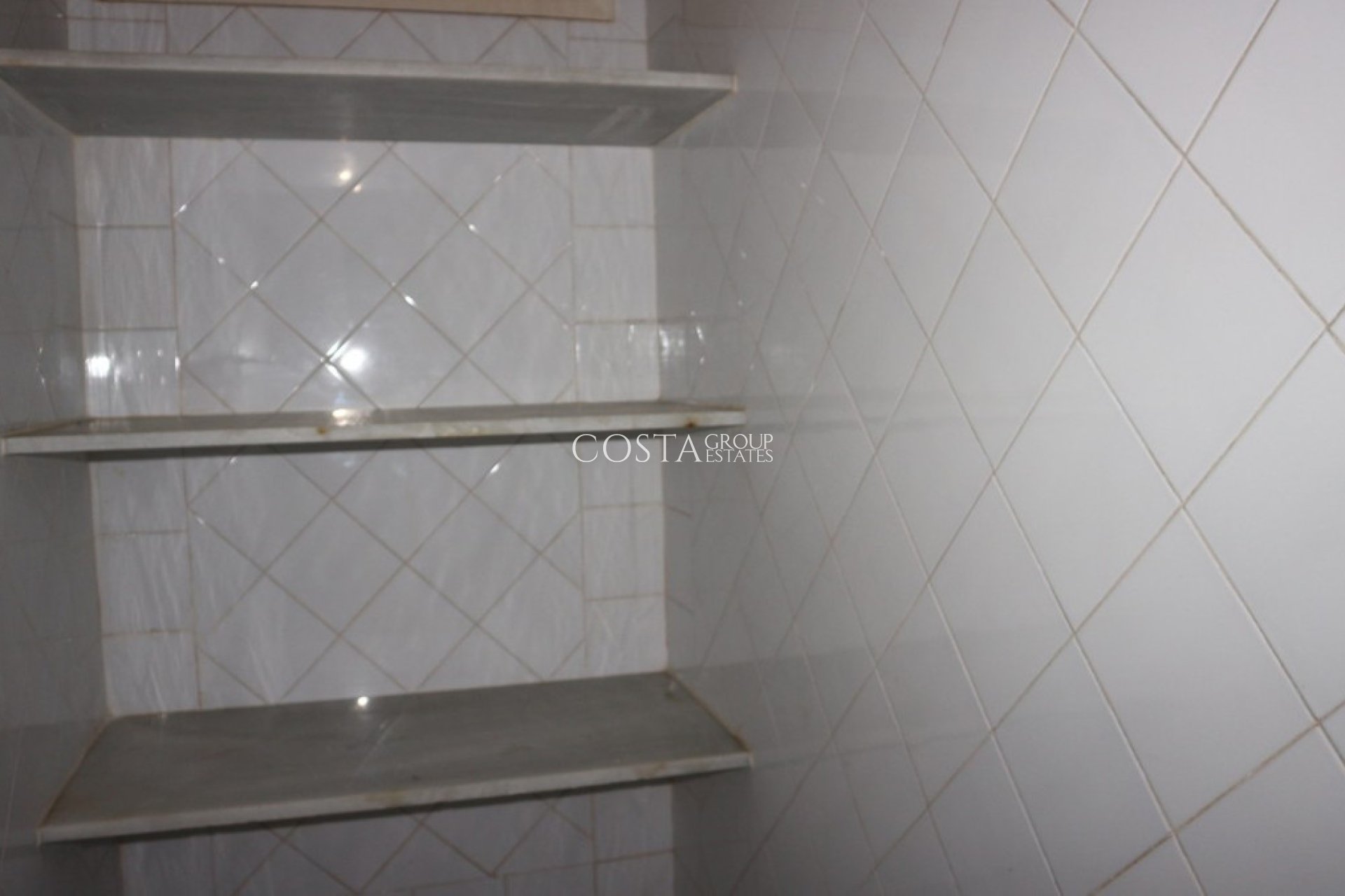 Revente - Villa -
Orihuela - La Zenia