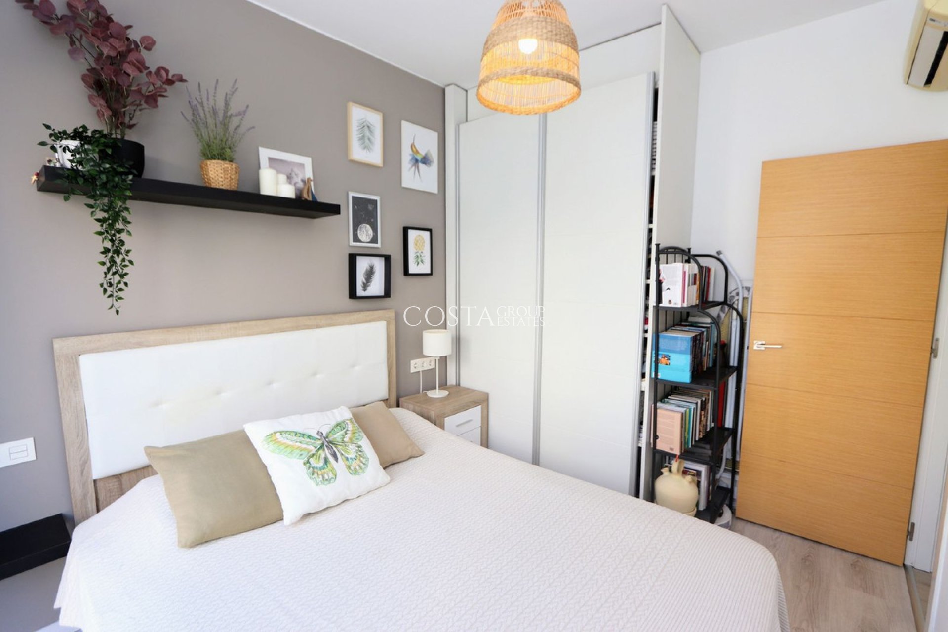 Revente - Villa -
Orihuela - La Zenia