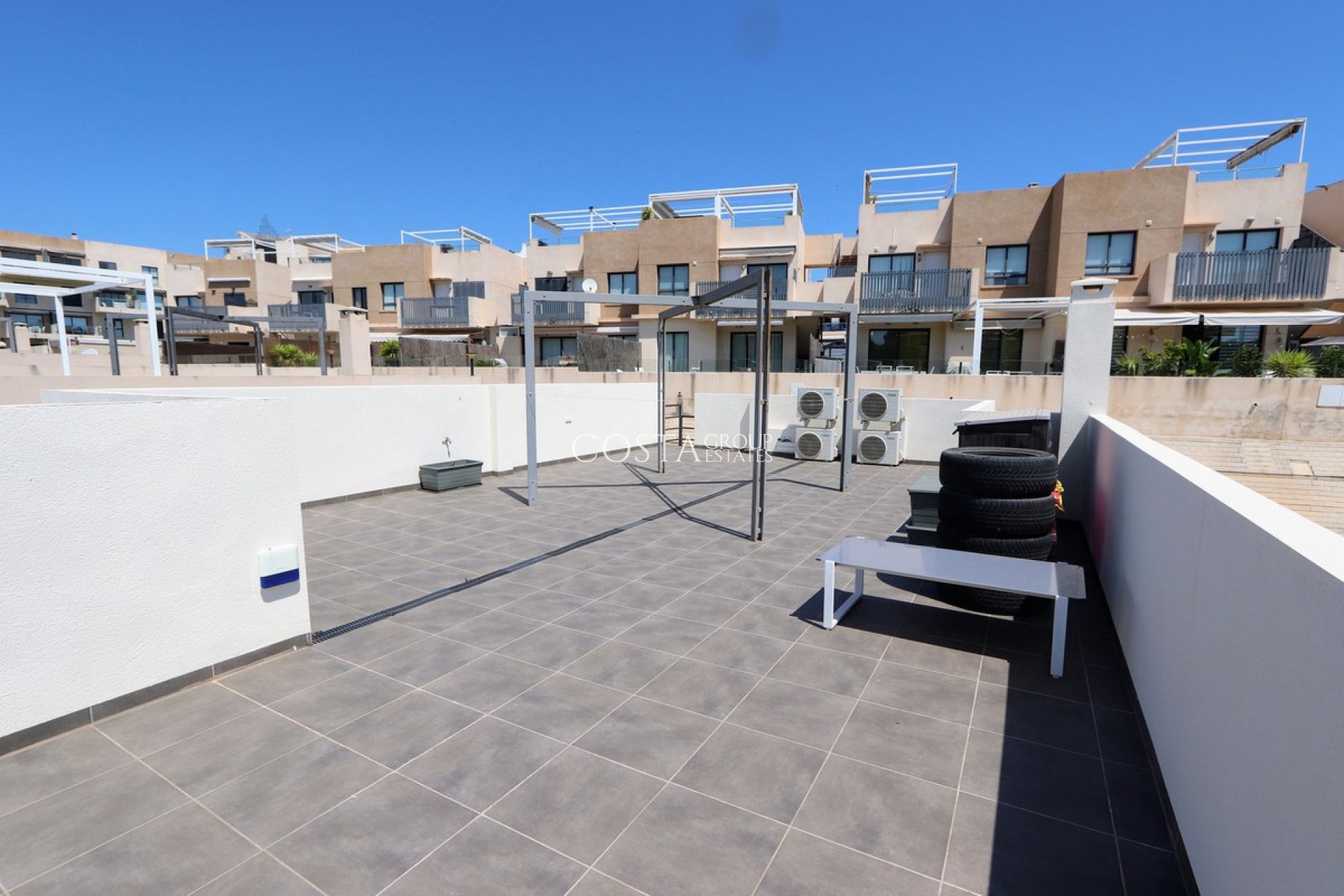 Revente - Villa -
Orihuela - La Zenia