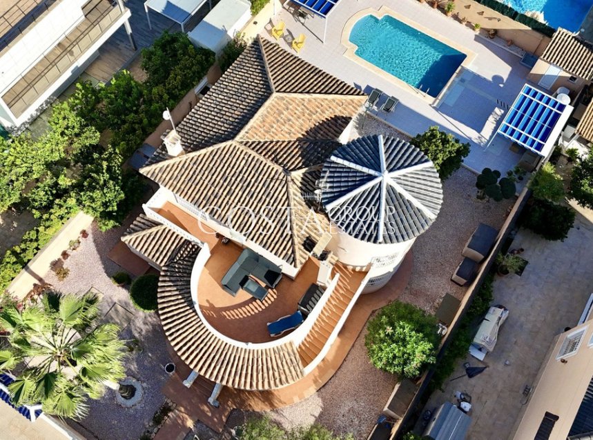 Revente - Villa -
Orihuela - La Zenia