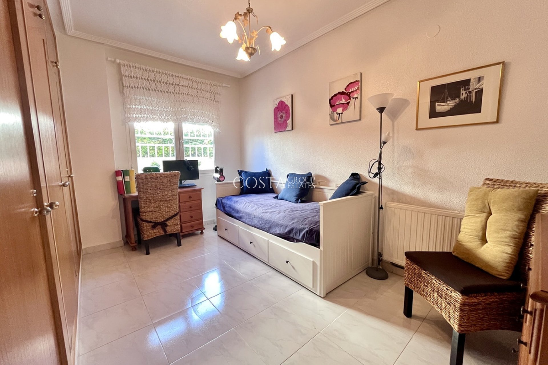 Revente - Villa -
Orihuela - La Zenia