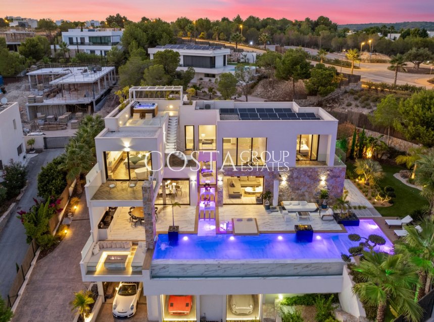 Revente - Villa -
Orihuela - Las Colinas Golf