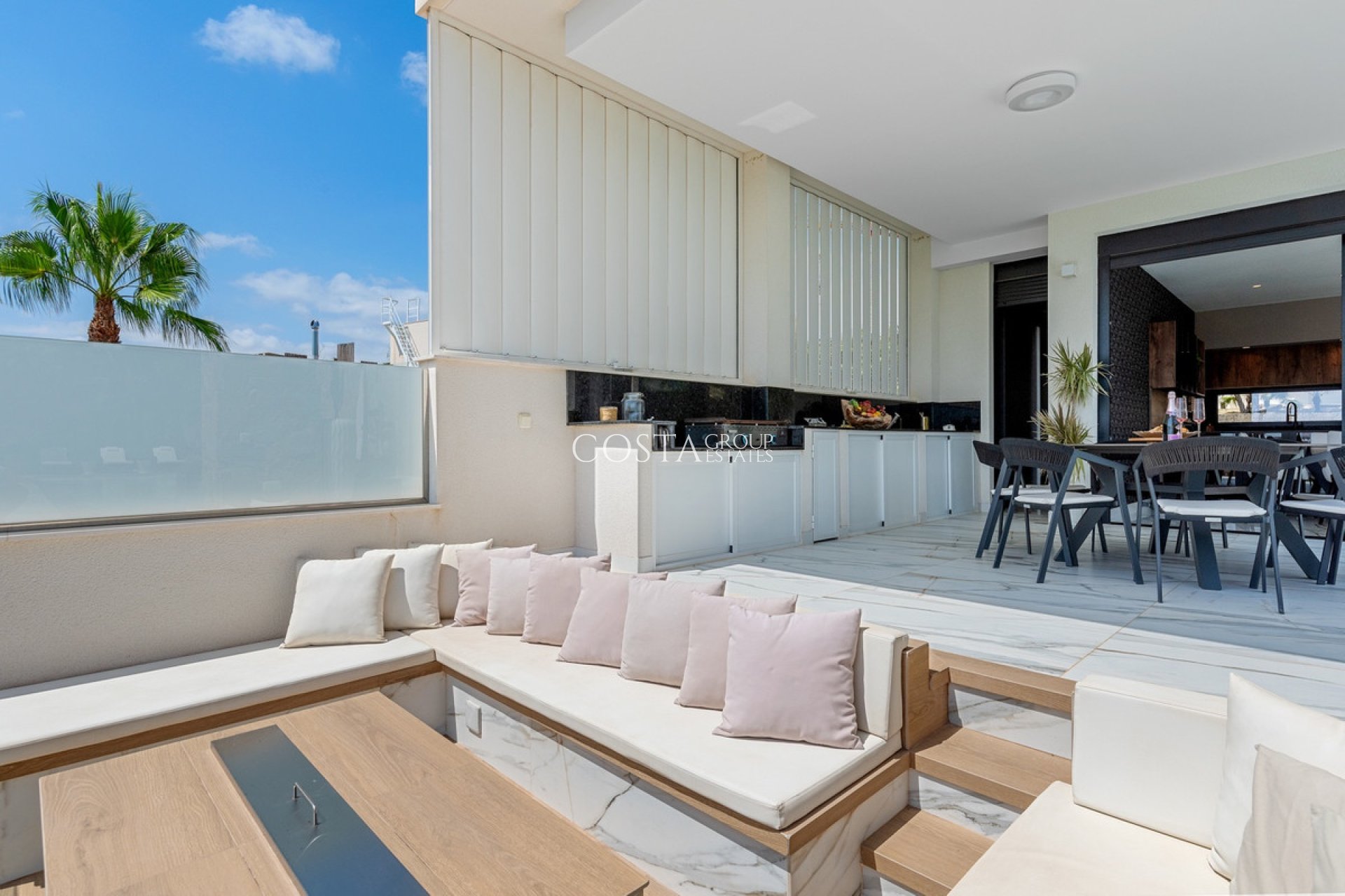 Revente - Villa -
Orihuela - Las Colinas Golf