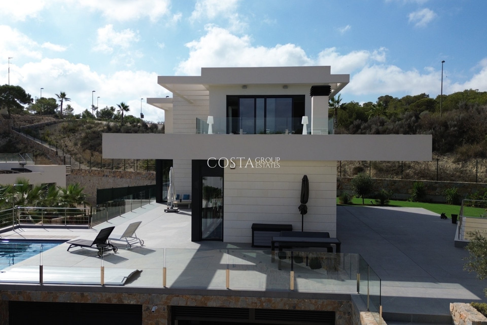 Revente - Villa -
Orihuela - Las Colinas Golf