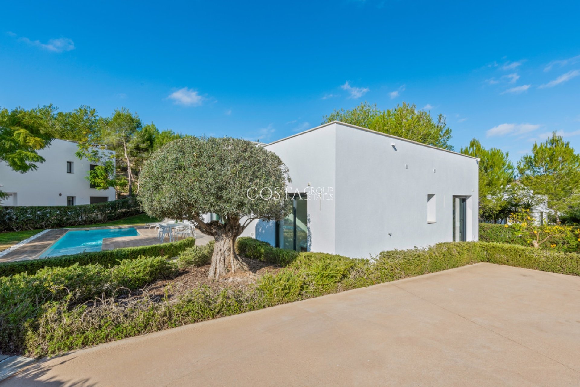 Revente - Villa -
Orihuela - Las Colinas Golf