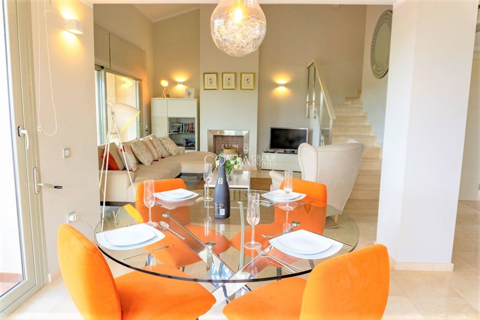 Revente - Villa -
Orihuela - Las Colinas Golf