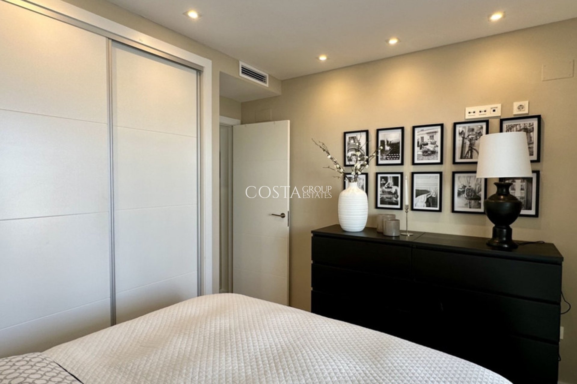 Revente - Villa -
Orihuela - Lomas de Cabo Roig