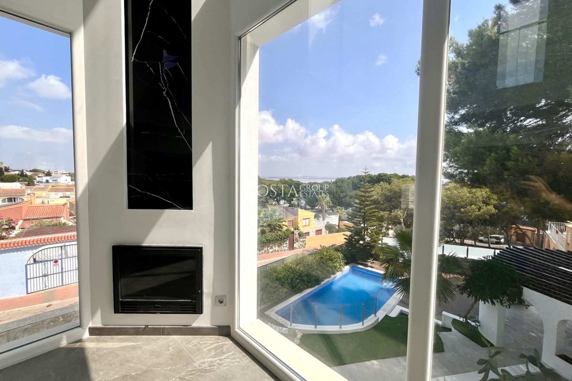 Revente - Villa -
Orihuela - Los Balcones