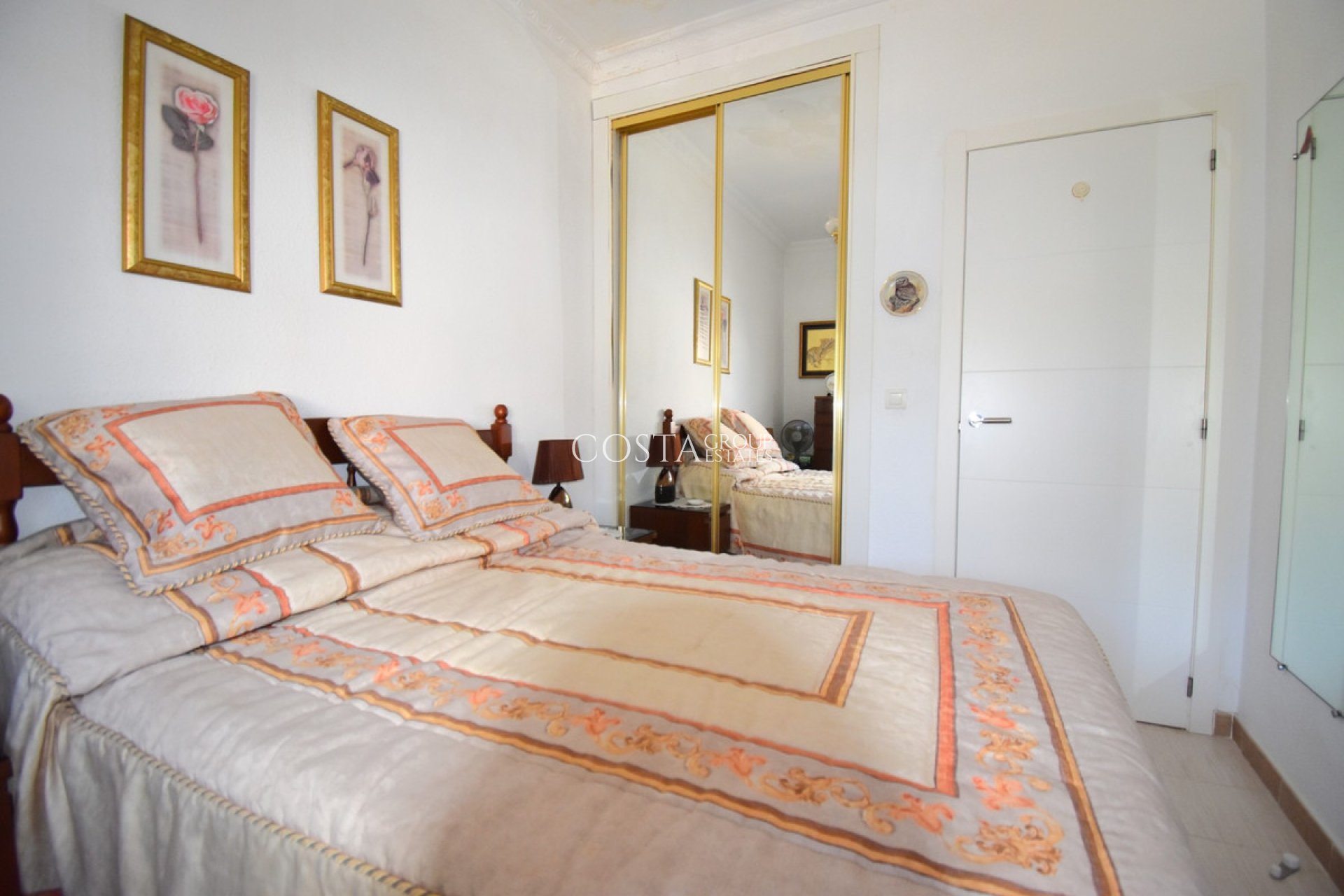 Revente - Villa -
Orihuela - Los Balcones