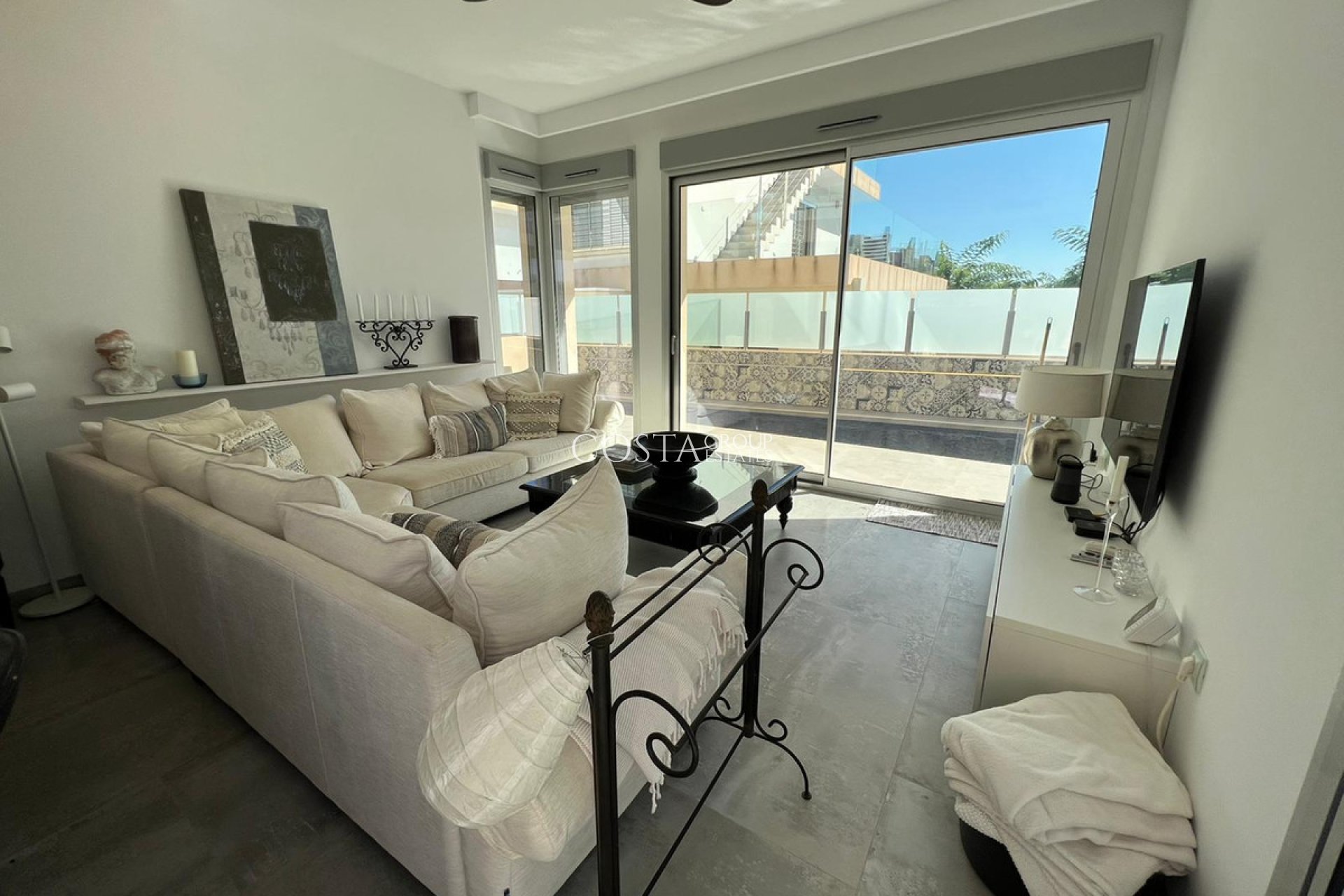 Revente - Villa -
Orihuela - Mil Palmeras