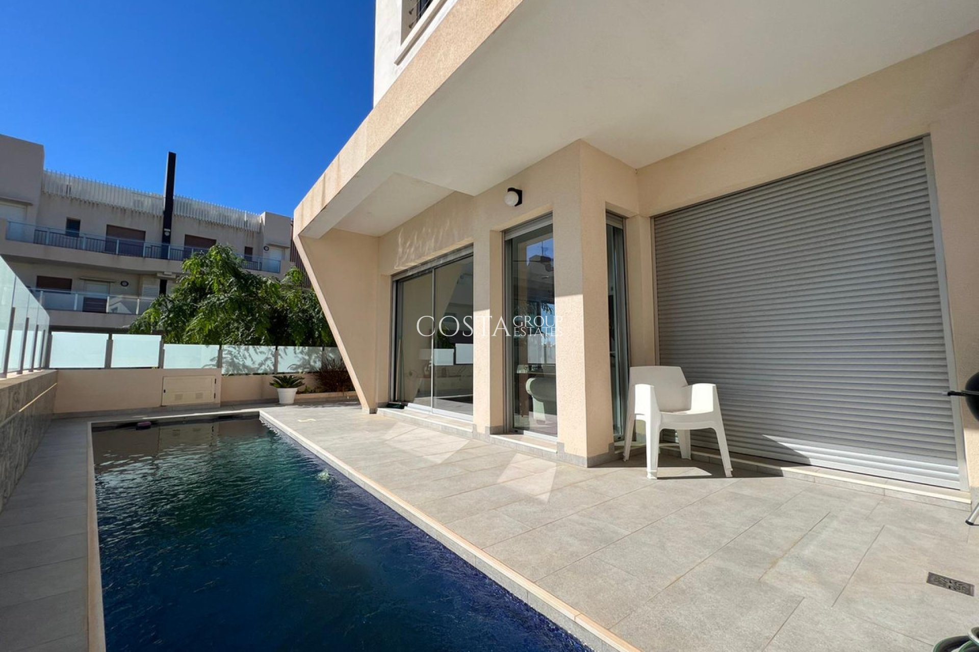 Revente - Villa -
Orihuela - Mil Palmeras