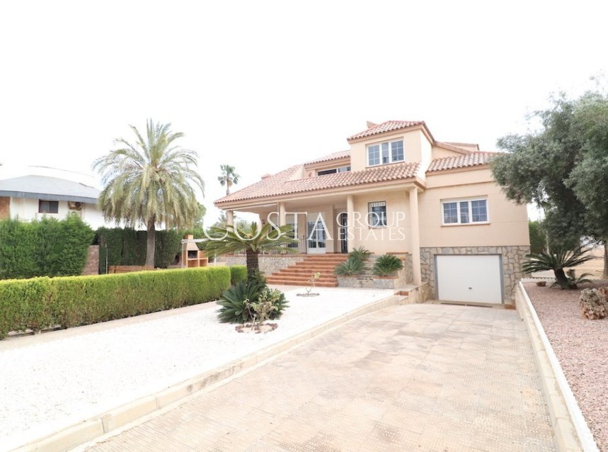 Revente - Villa -
Orihuela - Mil Palmeras