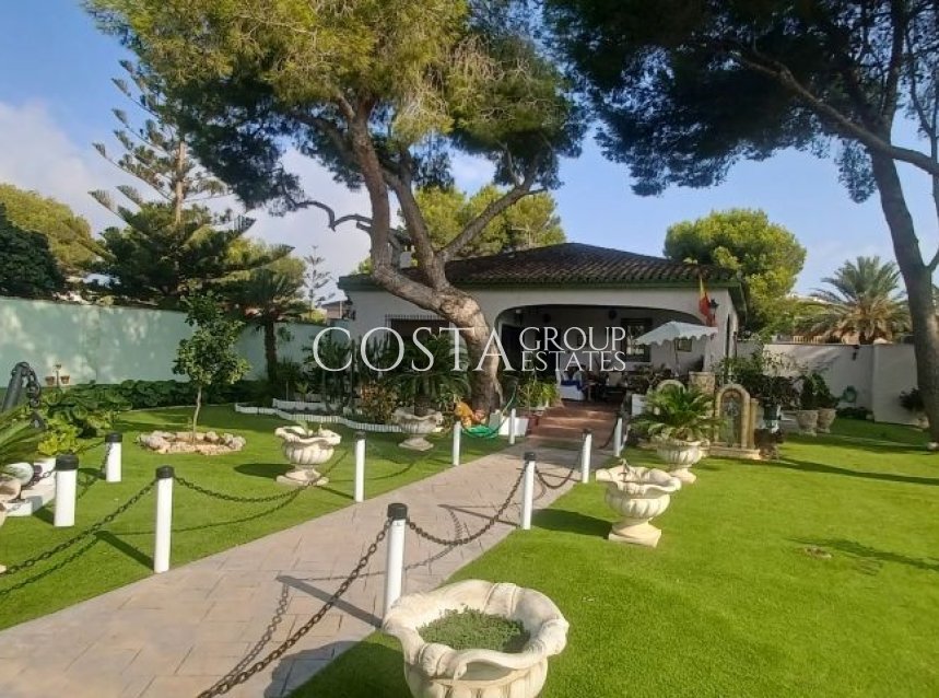 Revente - Villa -
Orihuela - Orihuela Costa