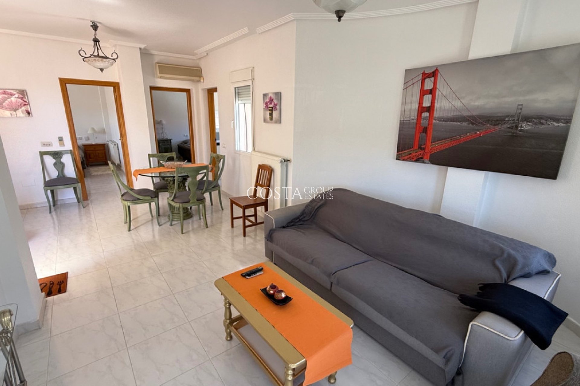 Revente - Villa -
Orihuela - Orihuela Costa