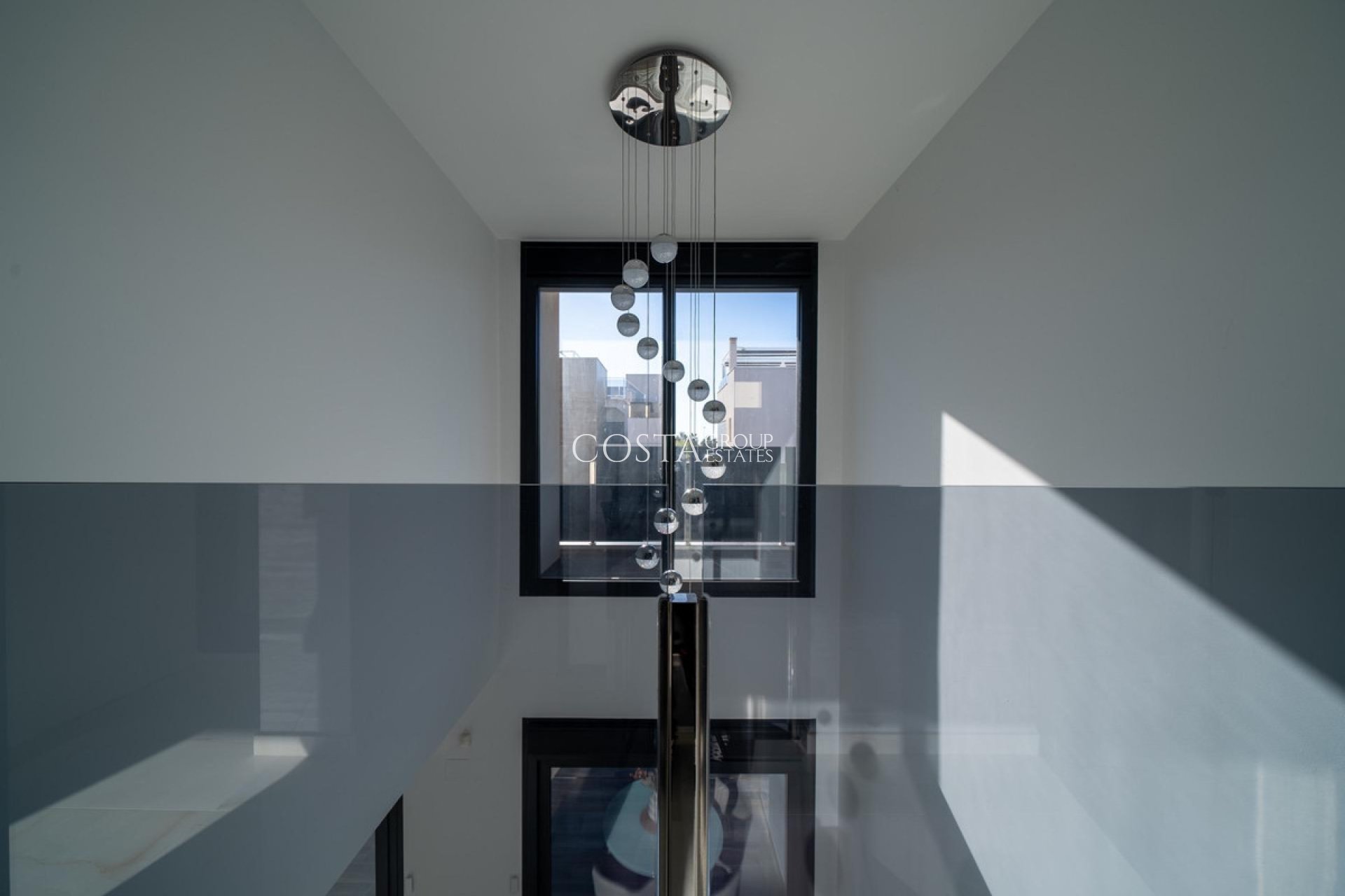 Revente - Villa -
Orihuela - Orihuela Costa