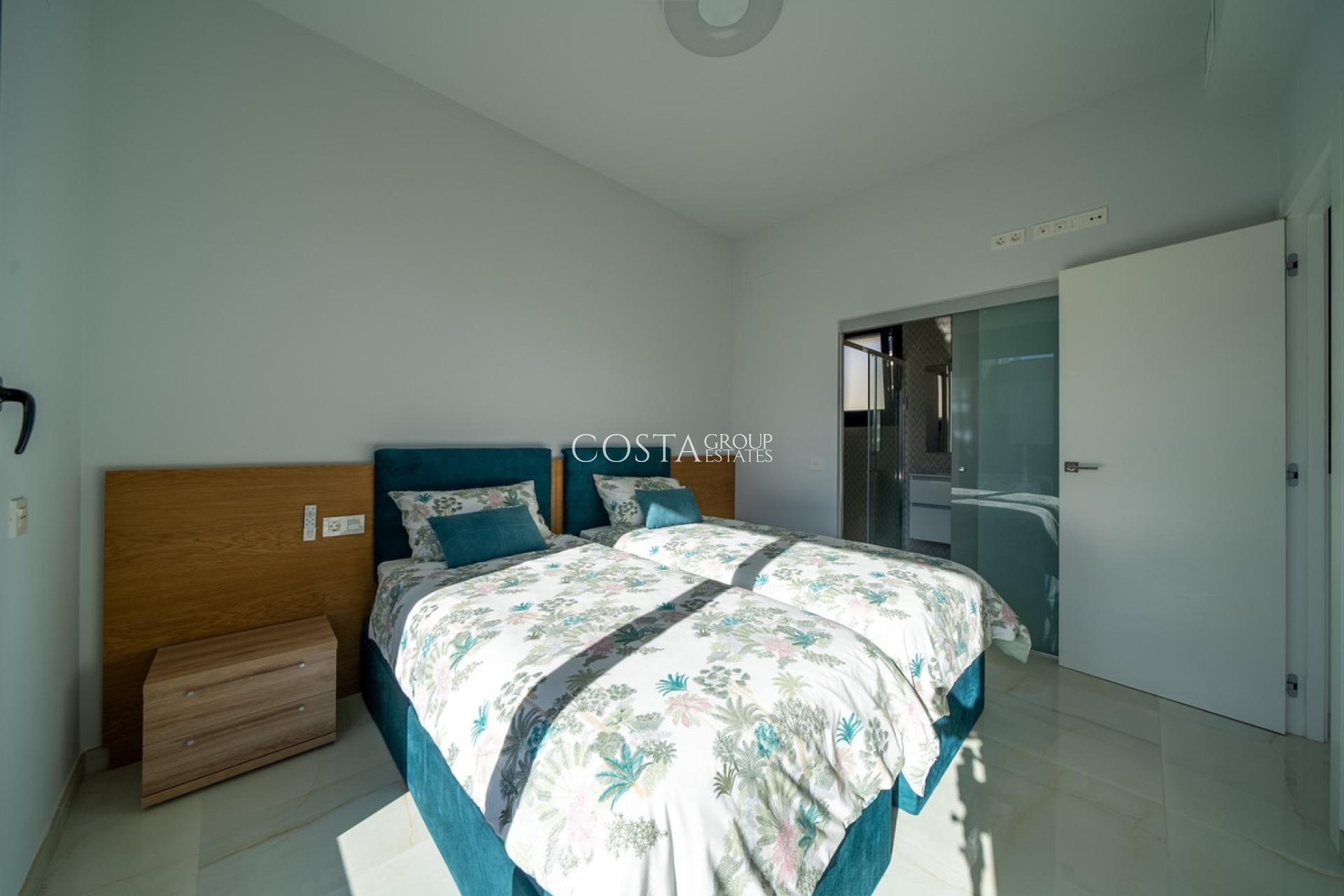 Revente - Villa -
Orihuela - Orihuela Costa