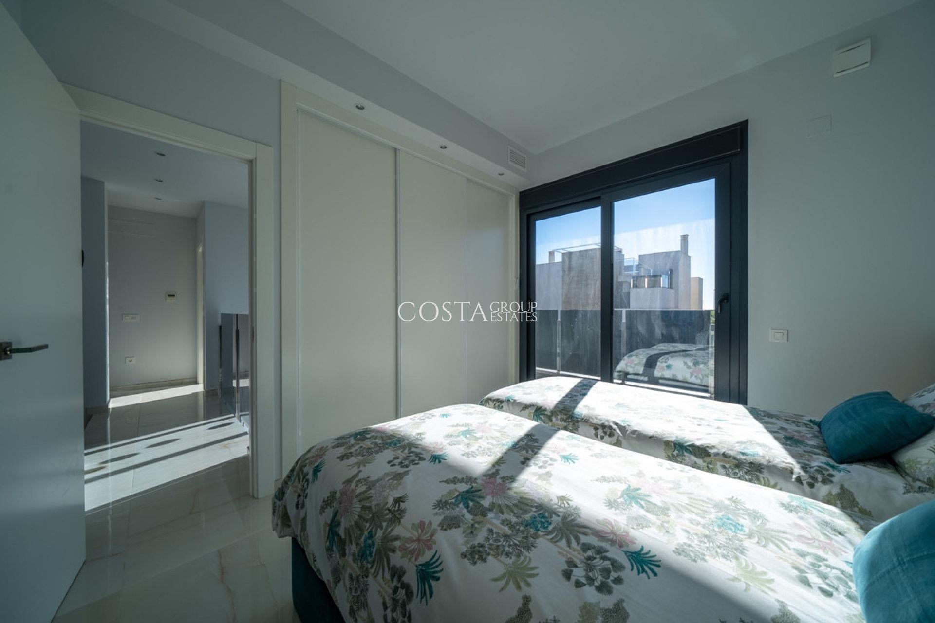 Revente - Villa -
Orihuela - Orihuela Costa